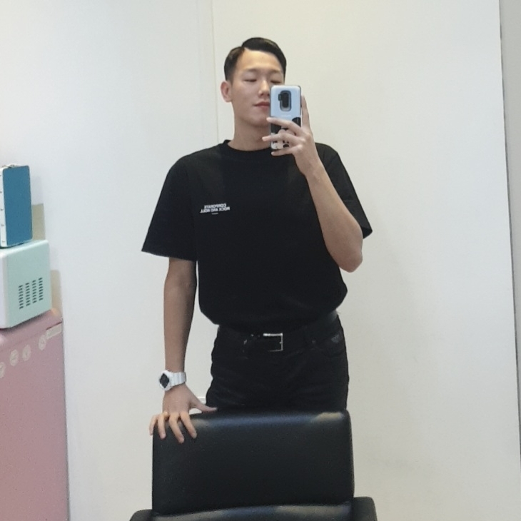 KREAM 프로필 이미지