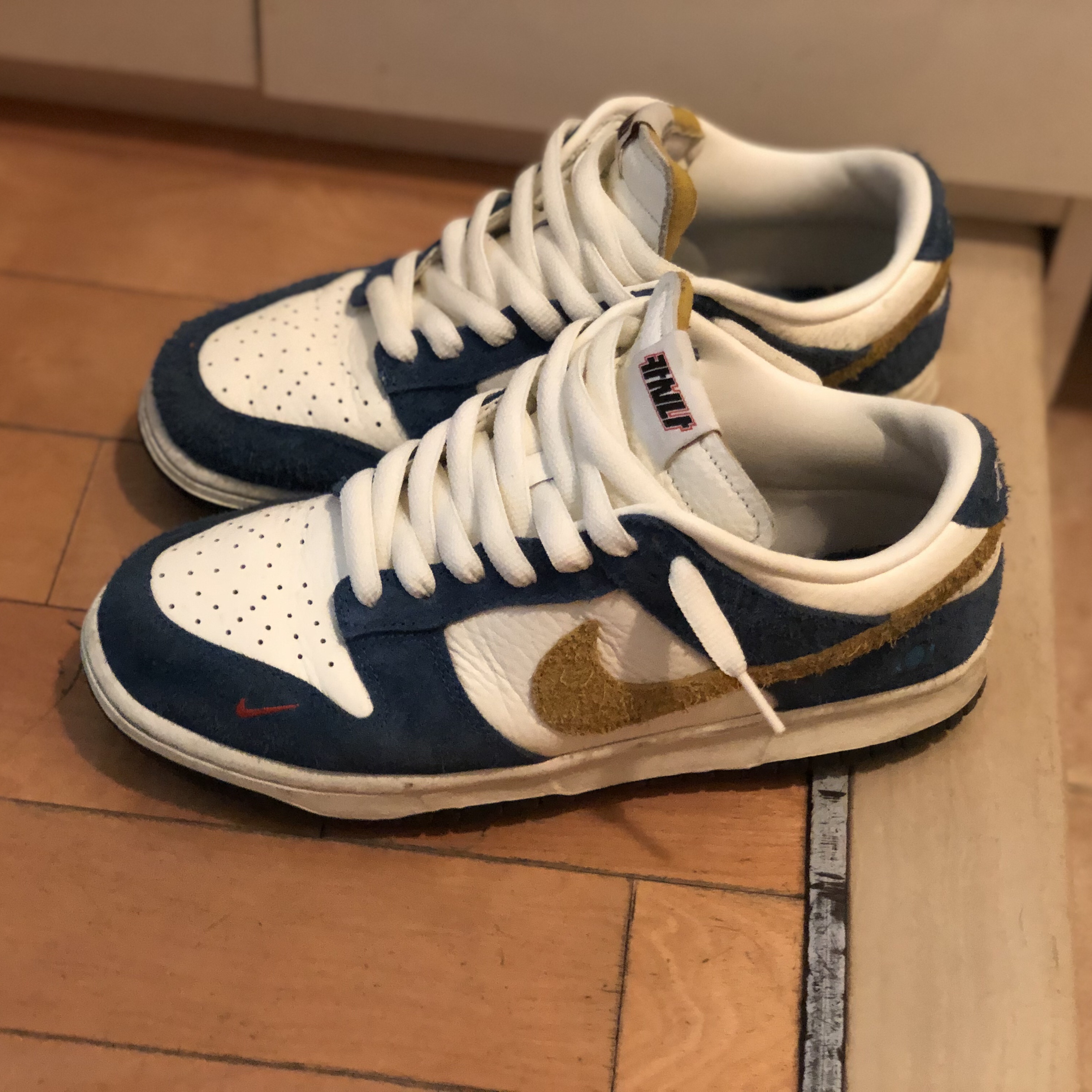 Nike x Kasina Dunk Low 80's Bus 착용 스타일 - 2