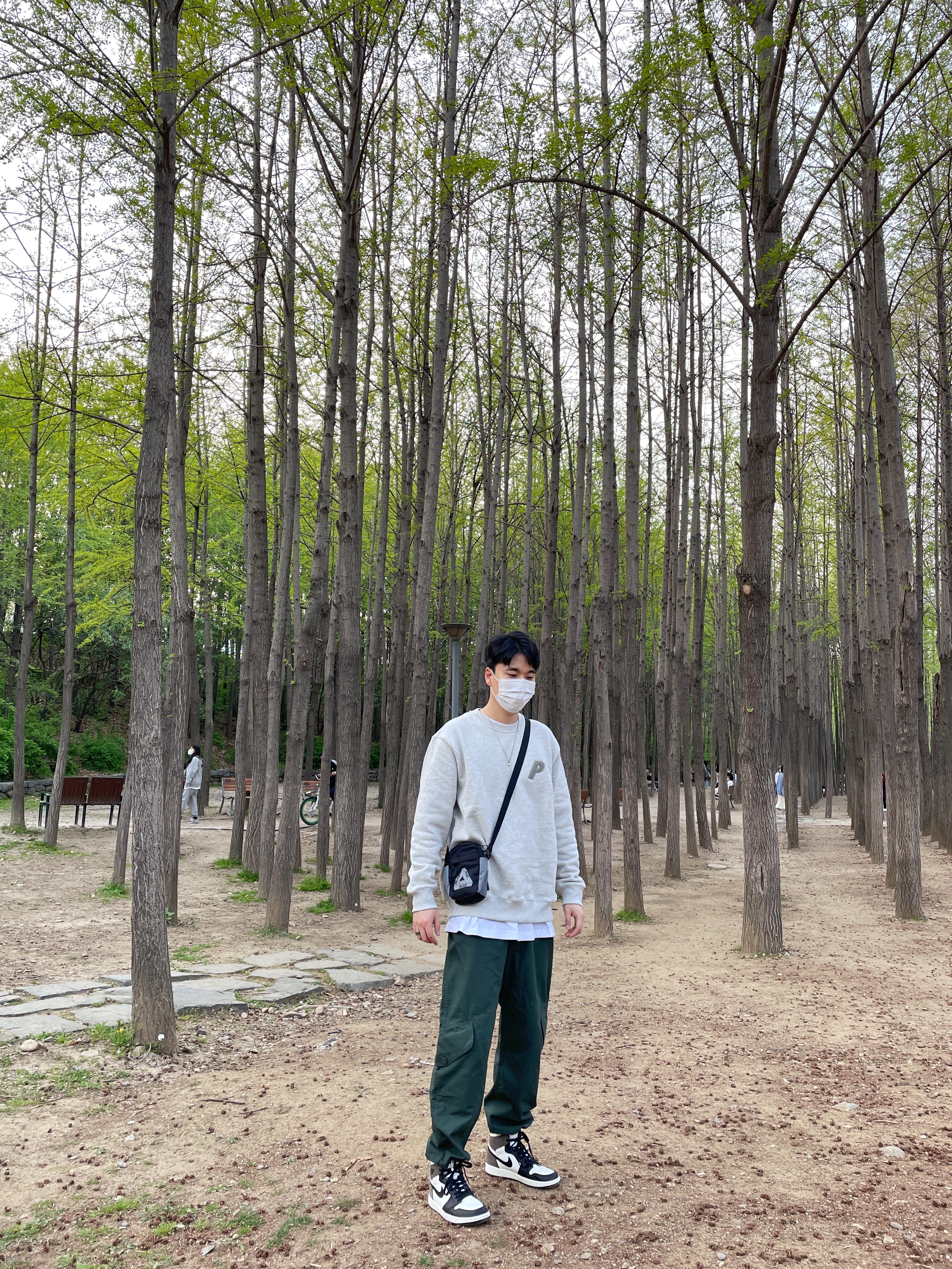 Palace P-3 Chenille Crew Grey Marl - 21SS, Palace Ballistic Shot Bag Black - 20FW 착용 스타일