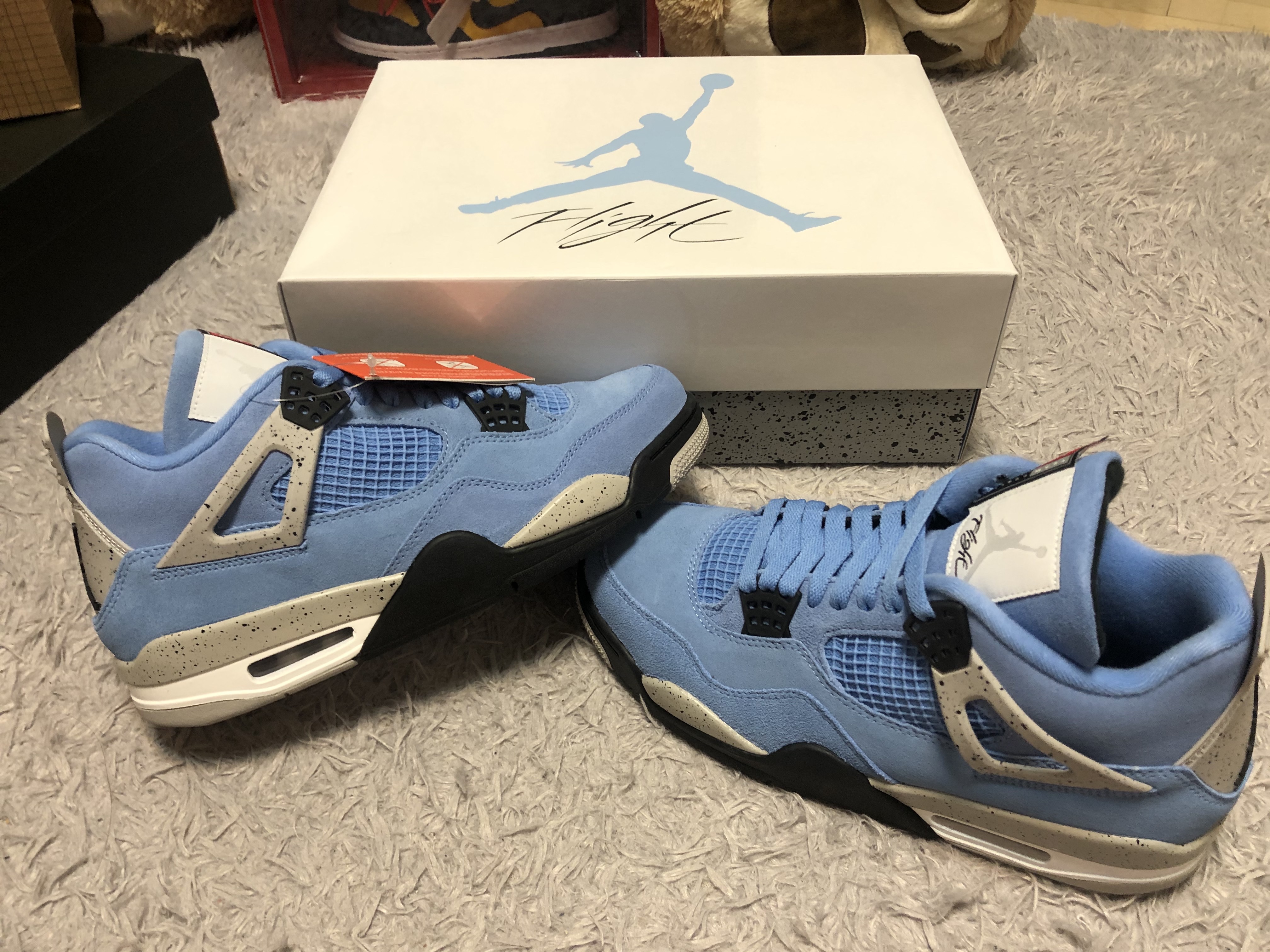 Jordan 4 Retro University Blue, (W) Jordan 4 x Off-White Retro SP Sail 착용 스타일 - 2