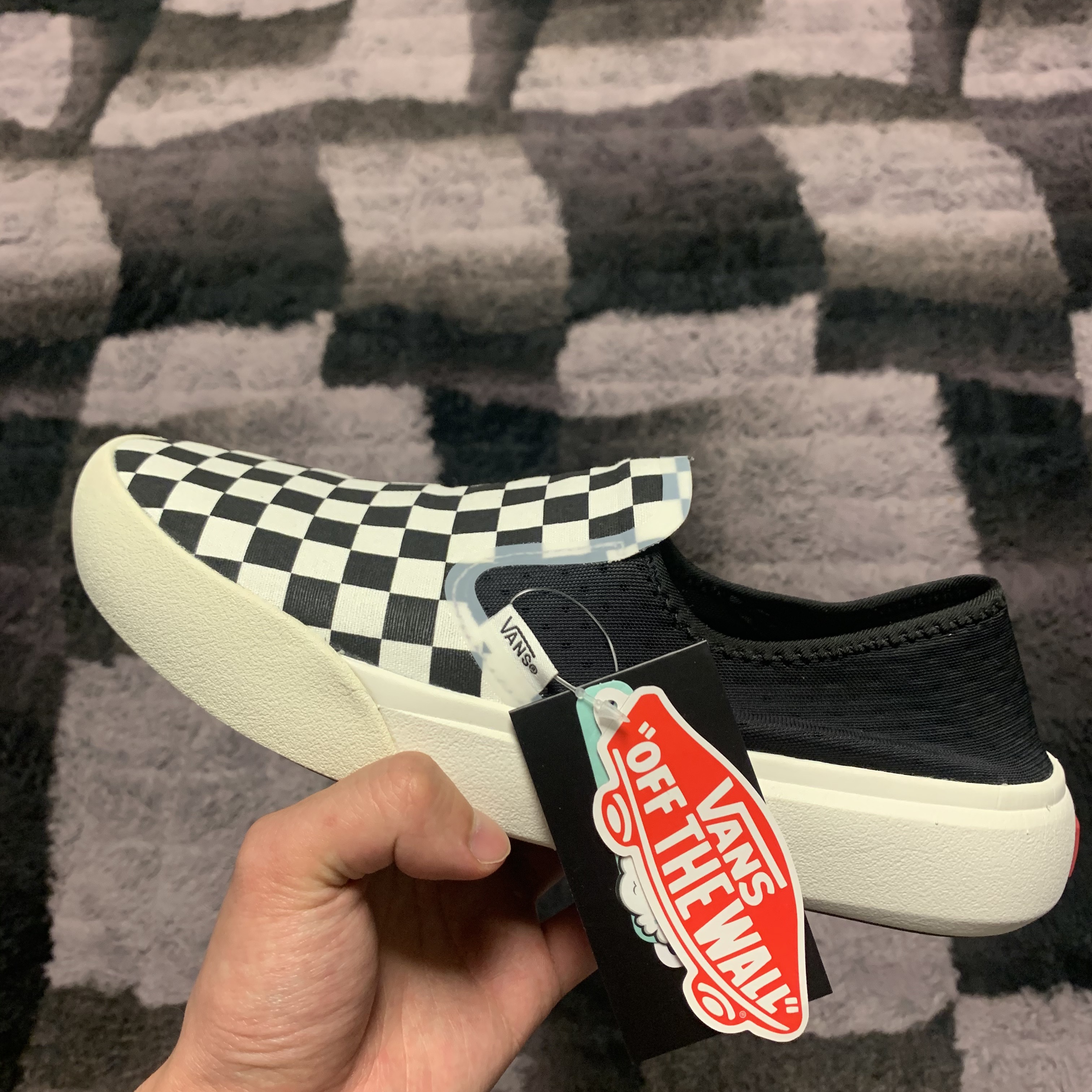 Vans Checkerboard Comfycush One Black 착용 스타일 - 2