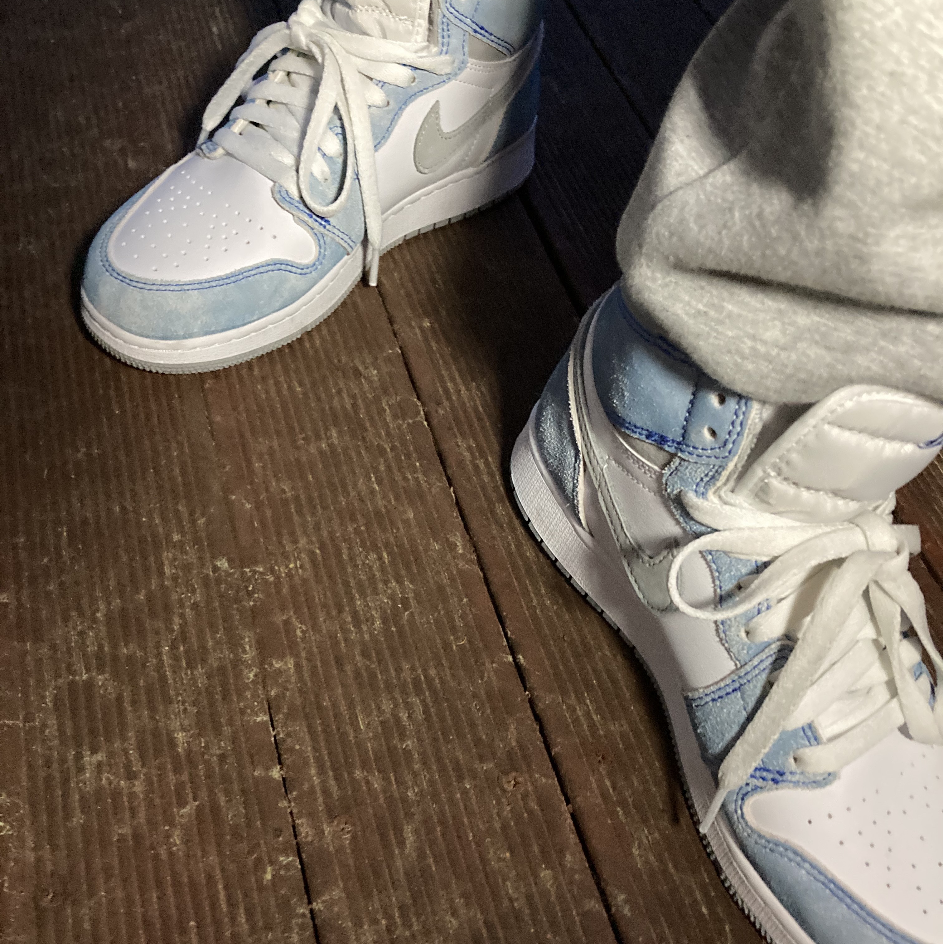 (GS) Jordan 1 Retro High OG Hyper Royal 착용 스타일
