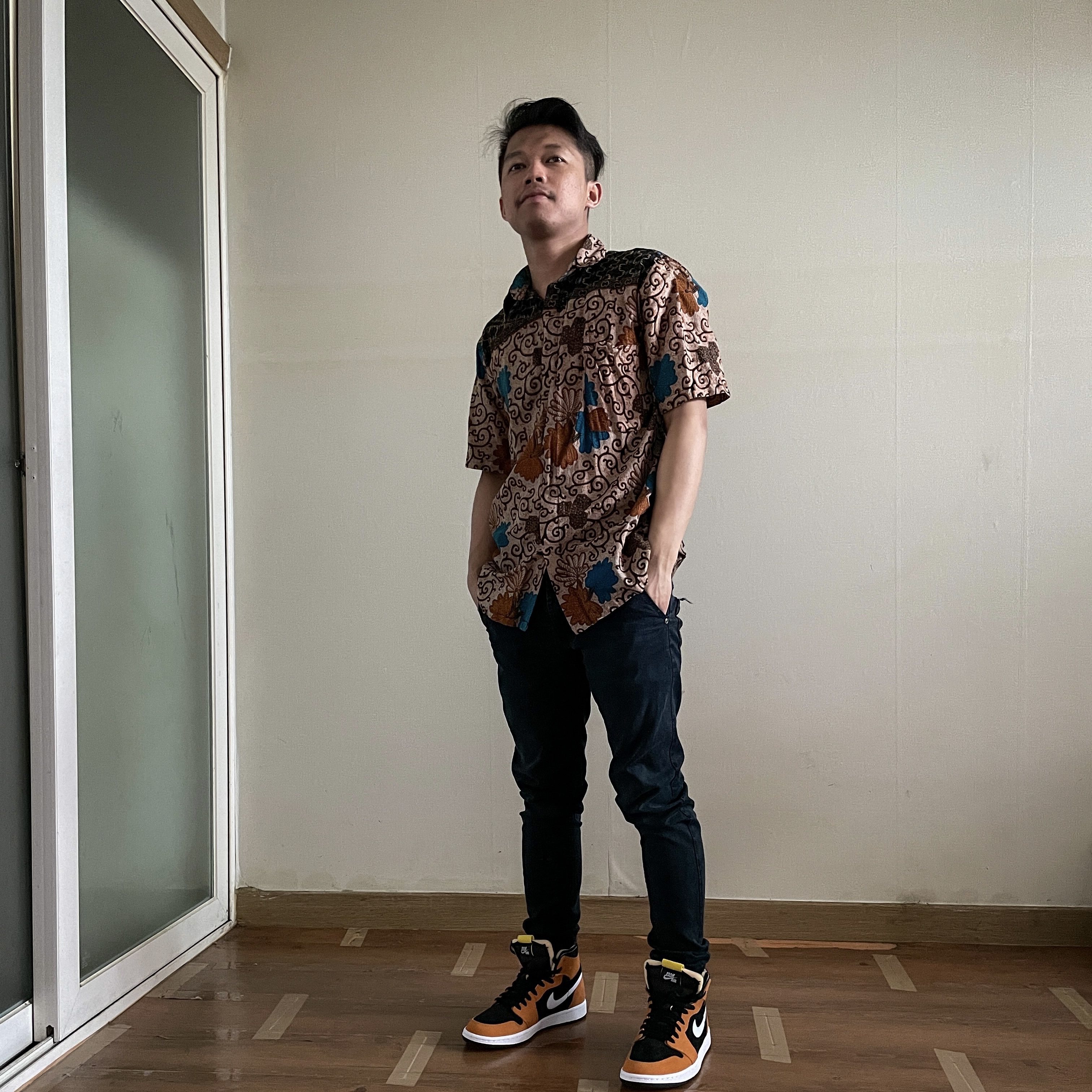 Jordan 1 Zoom Air CMFT Monarch Orange 착용 스타일
