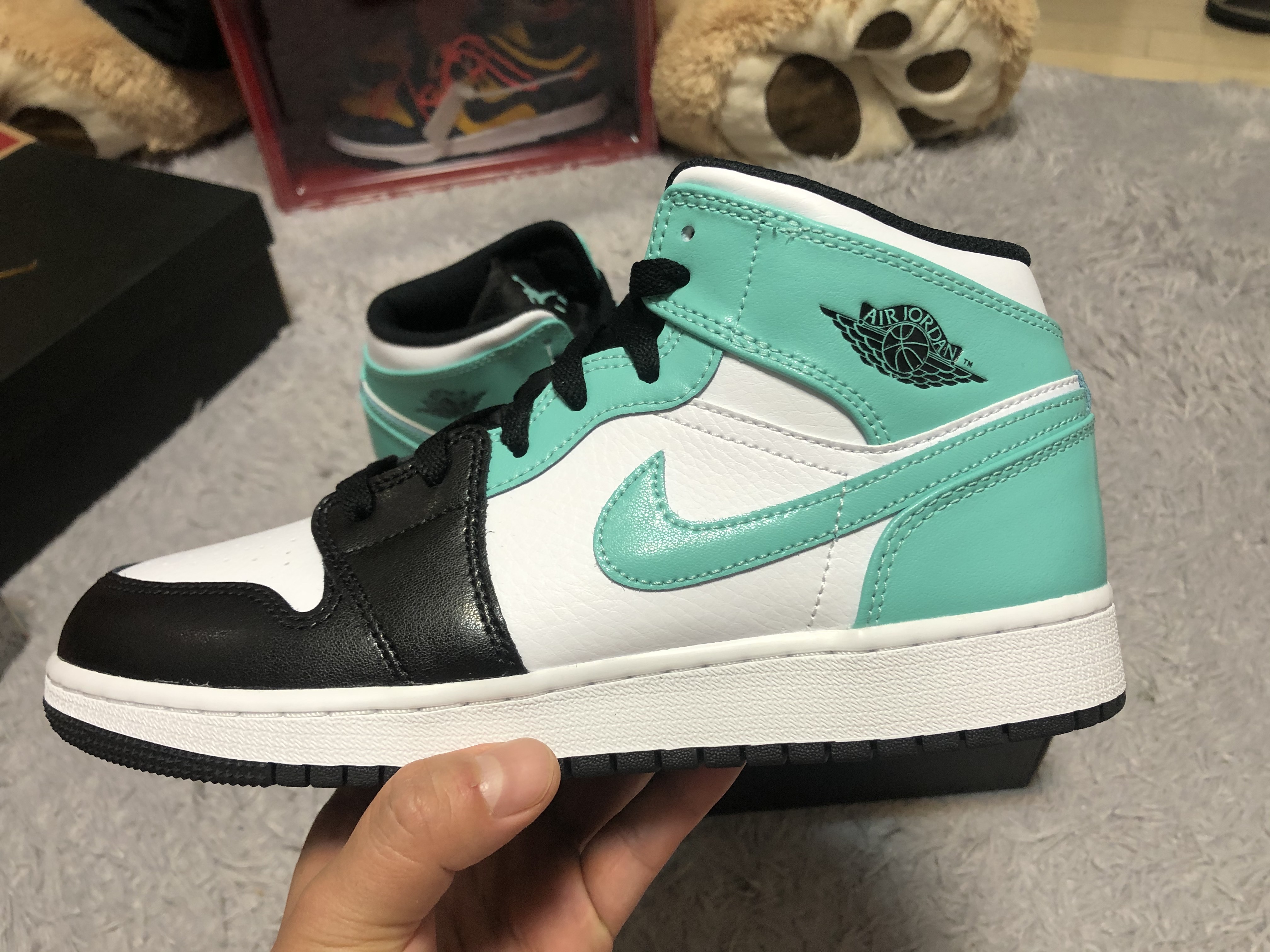 (GS) Jordan 1 Mid Tropical Twist, Jordan 1 Mid Tropical Twist 착용 스타일 - 2