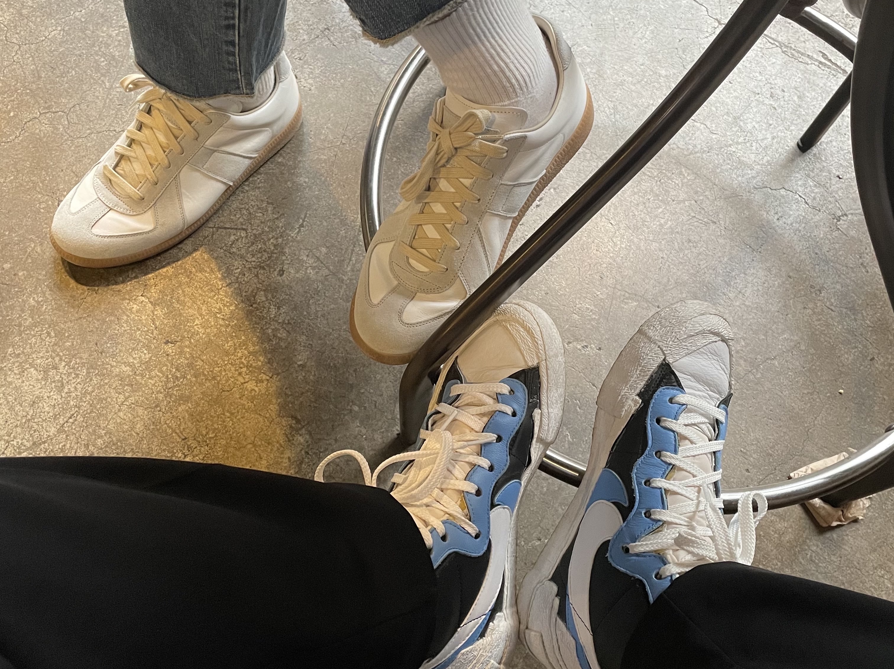 Nike x Sacai Blazer Mid White Black Legend Blue, Maison Margiela Calfskin Replica Sneakers 착용 스타일