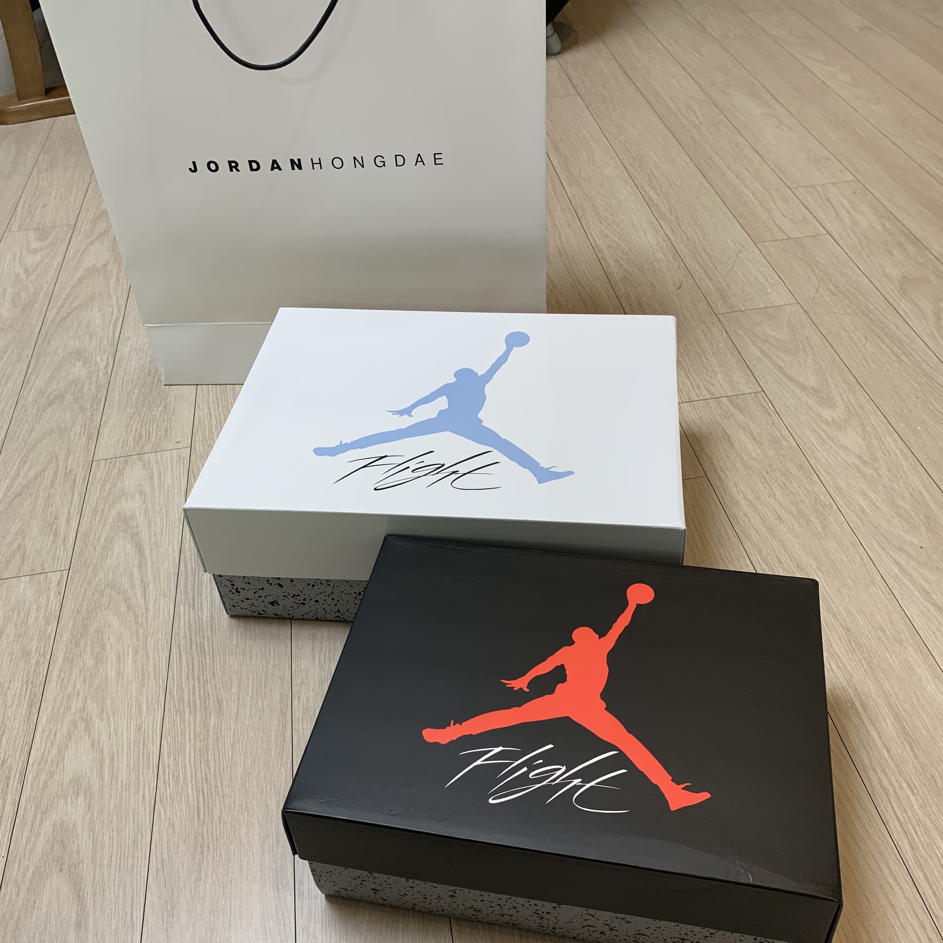 Jordan 4 Retro University Blue, (GS) Jordan 4 Retro University Blue 착용 스타일 - 3