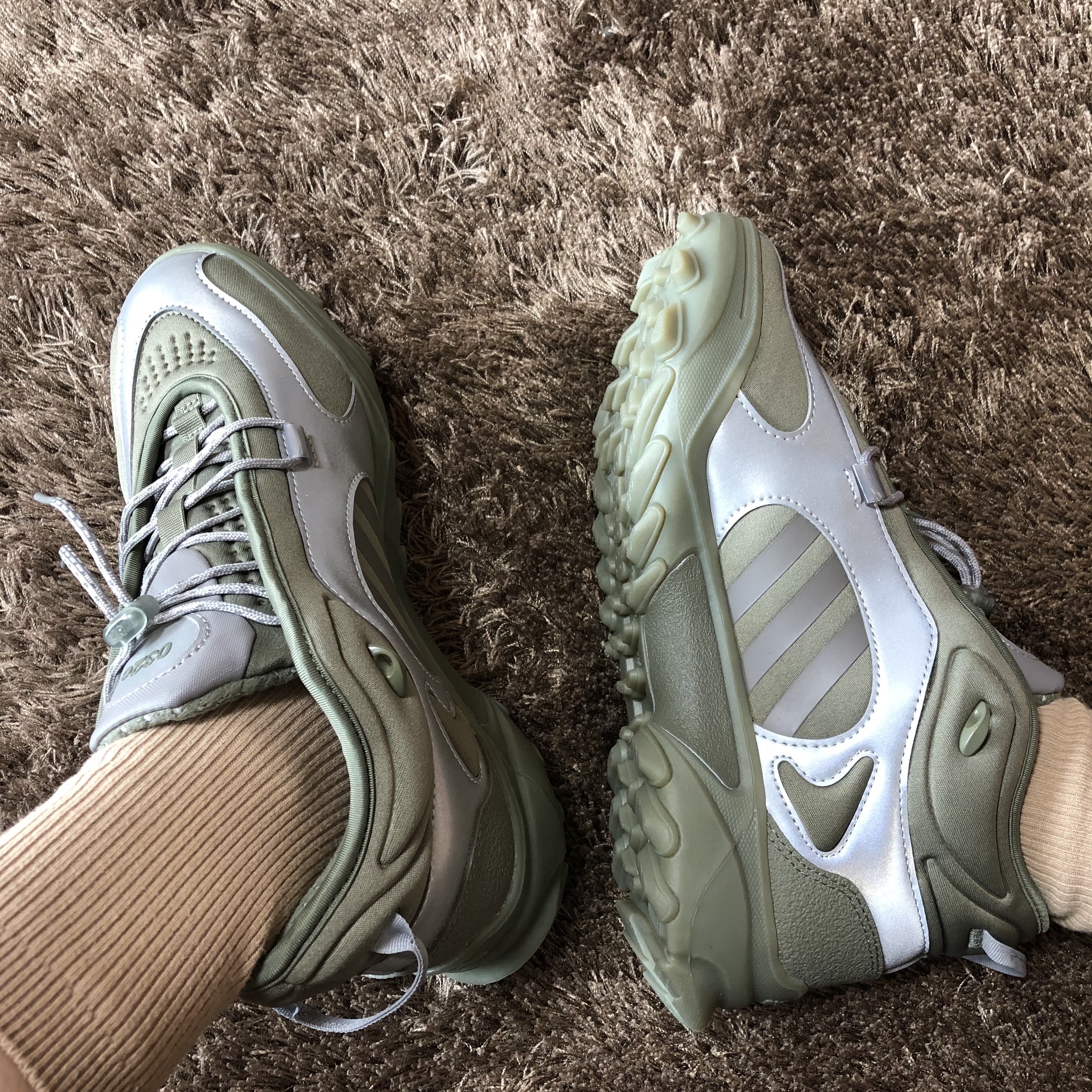 Adidas x 032c GSG TR 착용 스타일 - 1