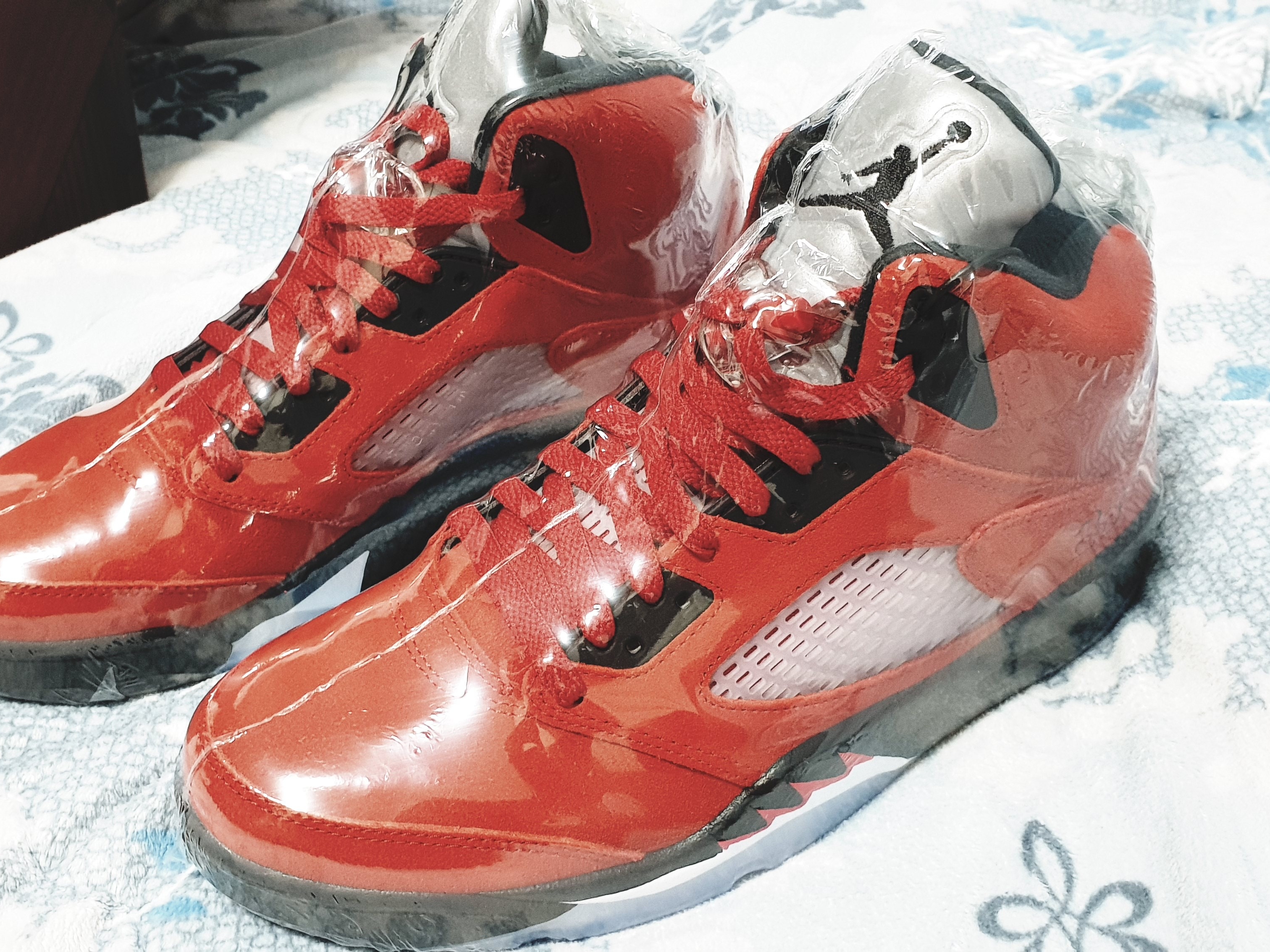 Jordan 5 Retro Toro Bravo 착용 스타일
