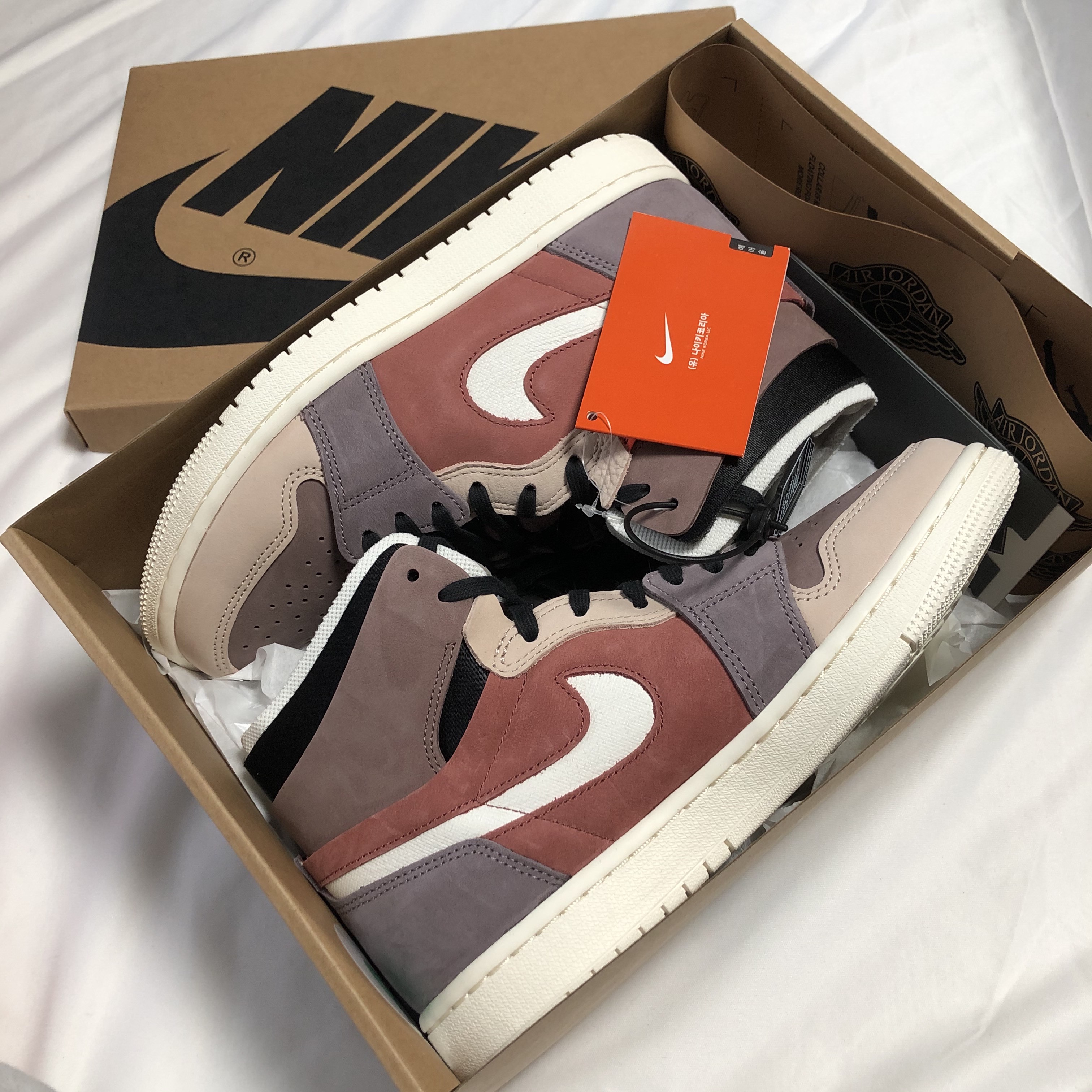 (W) Jordan 1 Zoom Air CMFT Rust 착용 스타일 - 1