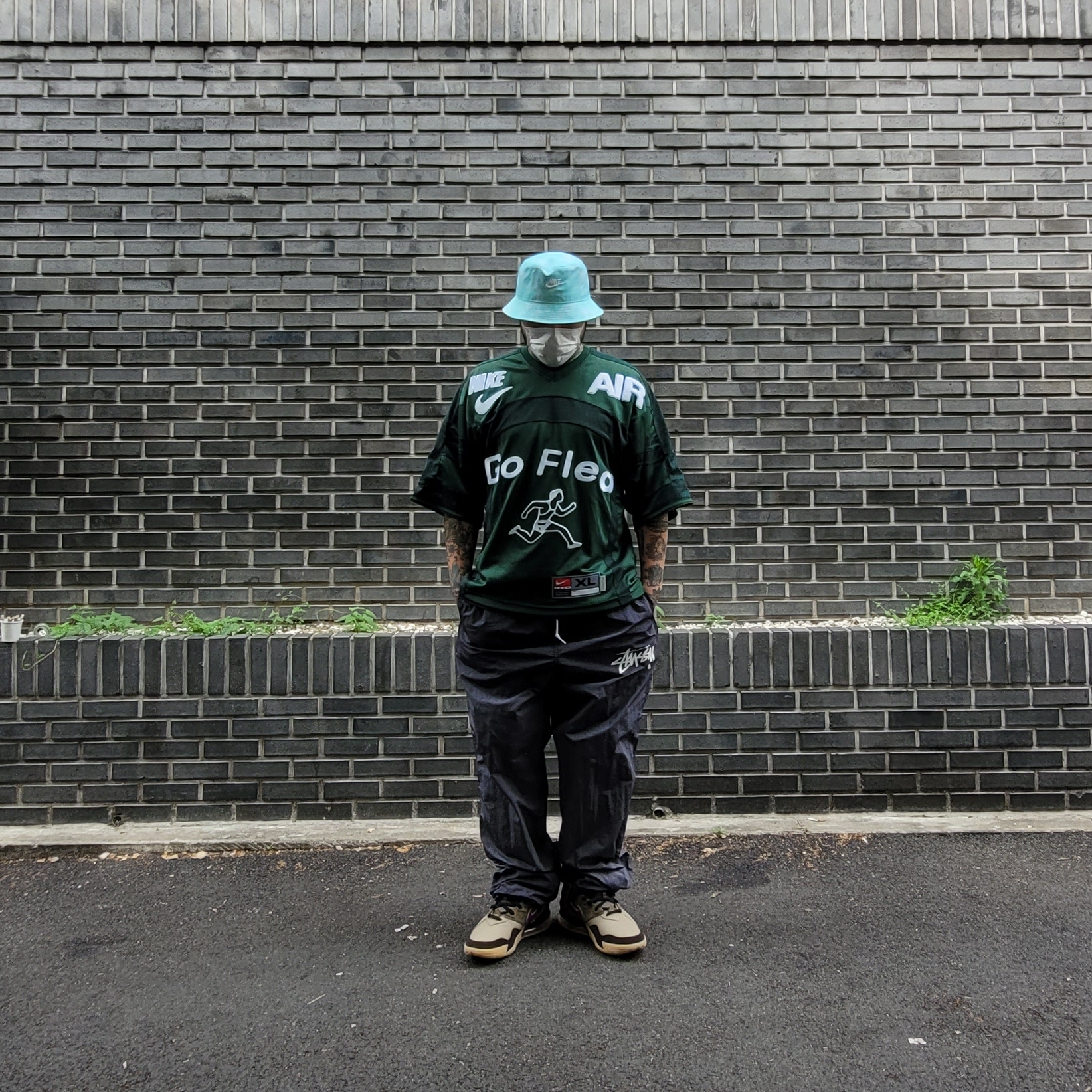 Nike x Atmos LeBron 18 Low Viotech, Nike x Cactus Plant Flea Market S/S Jersey Green - Asia 착용 스타일 - 1
