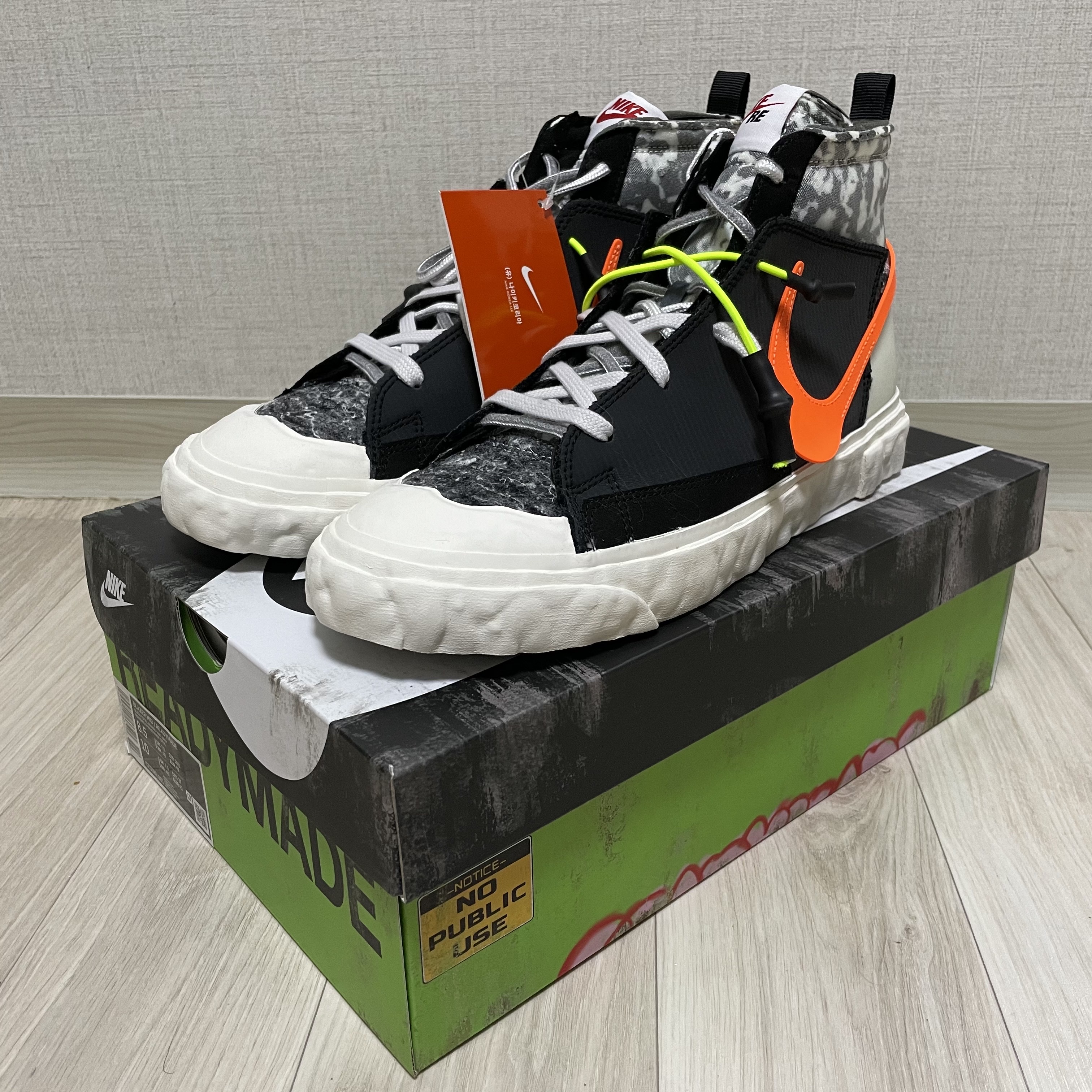 Nike x Readymade Blazer Mid Black 착용 스타일 - 2