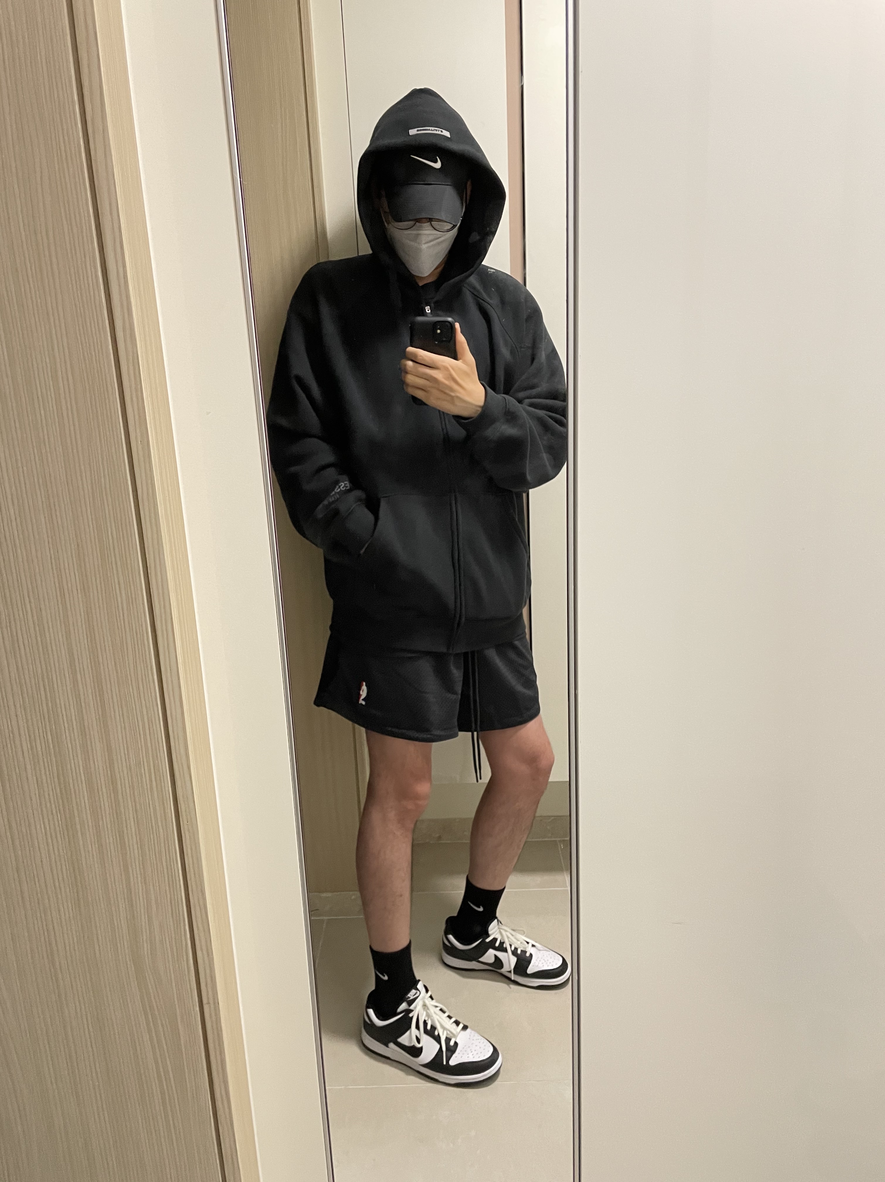 Essentials 3D Silicon Applique Full Zip Up Hoodie Dark Slate/Stretch Limo/Black - 20SS, Nike x Fear of God Basketball Shorts Off Noir 착용 스타일