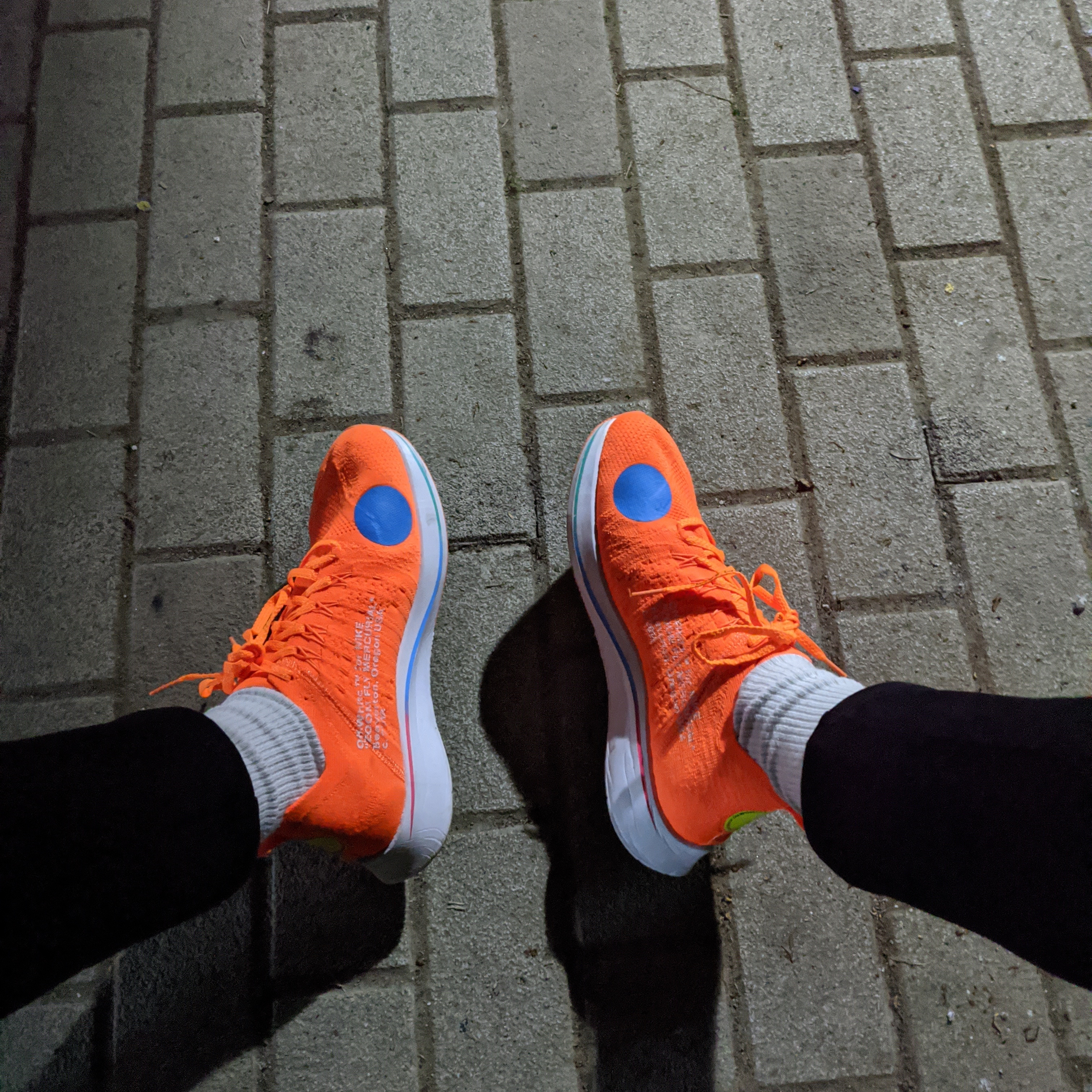 Nike x Off-White Zoom Fly Mercurial Total Orange 착용 스타일