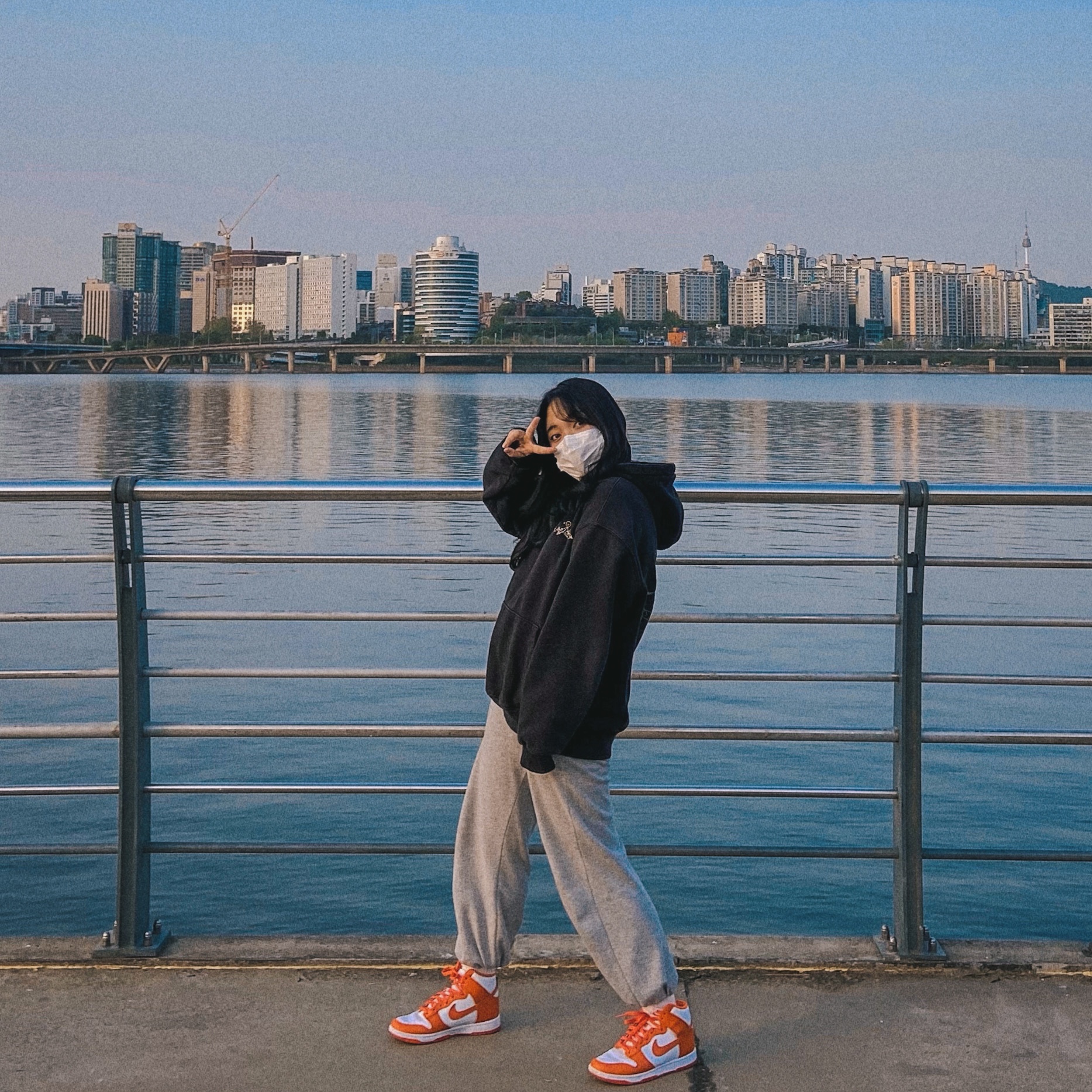 (W) Nike Dunk High Orange Blaze 착용 스타일
