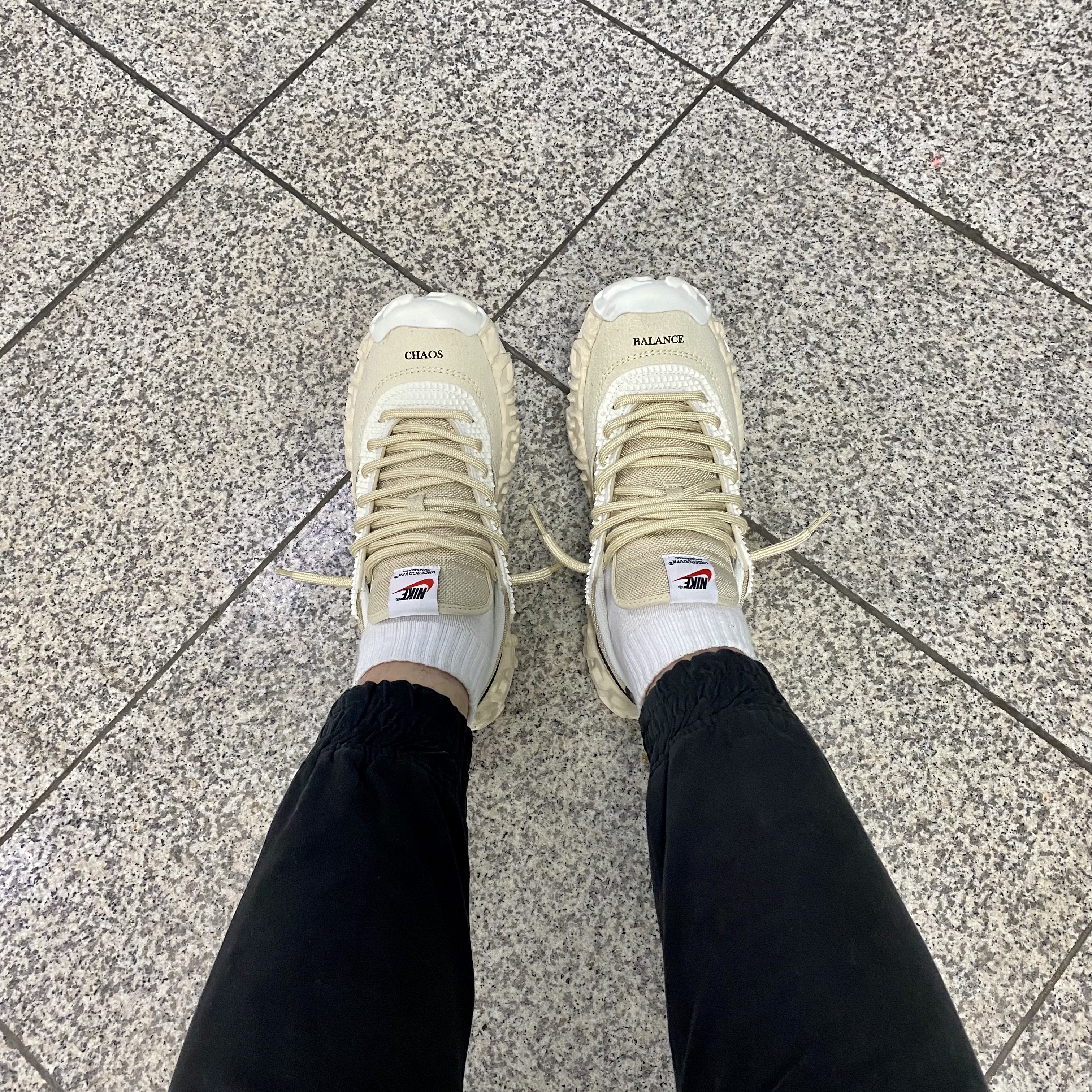 Nike x Undercover Overbreak SP Overcast 착용 스타일 - 1