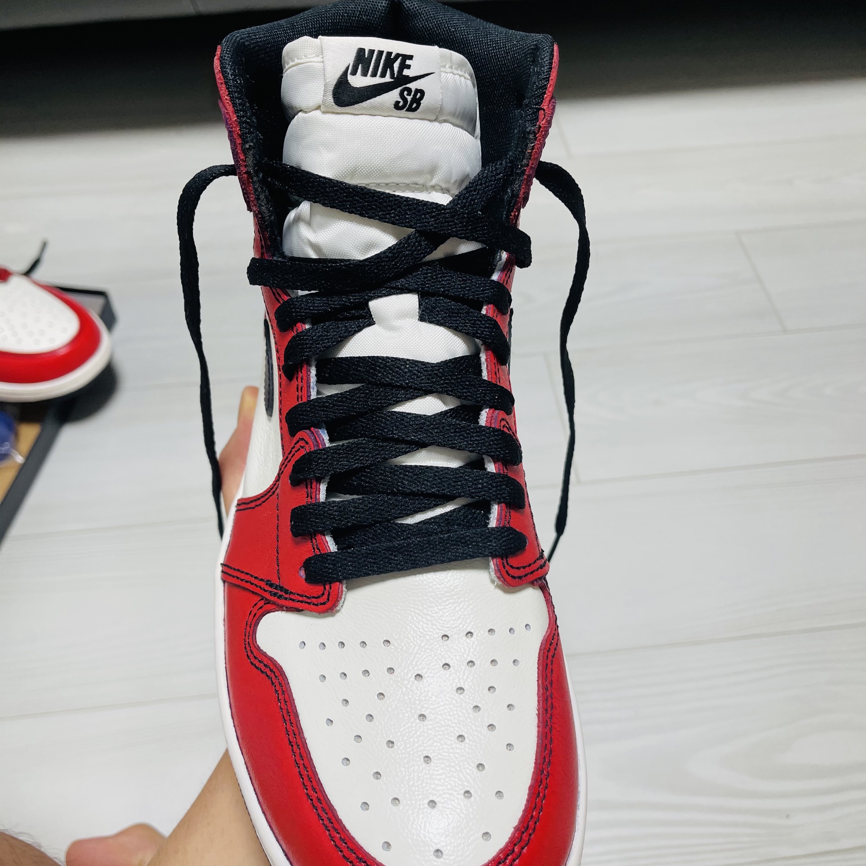 Jordan 1 Retro High OG Defiant SB LA to Chicago 착용 스타일 - 3