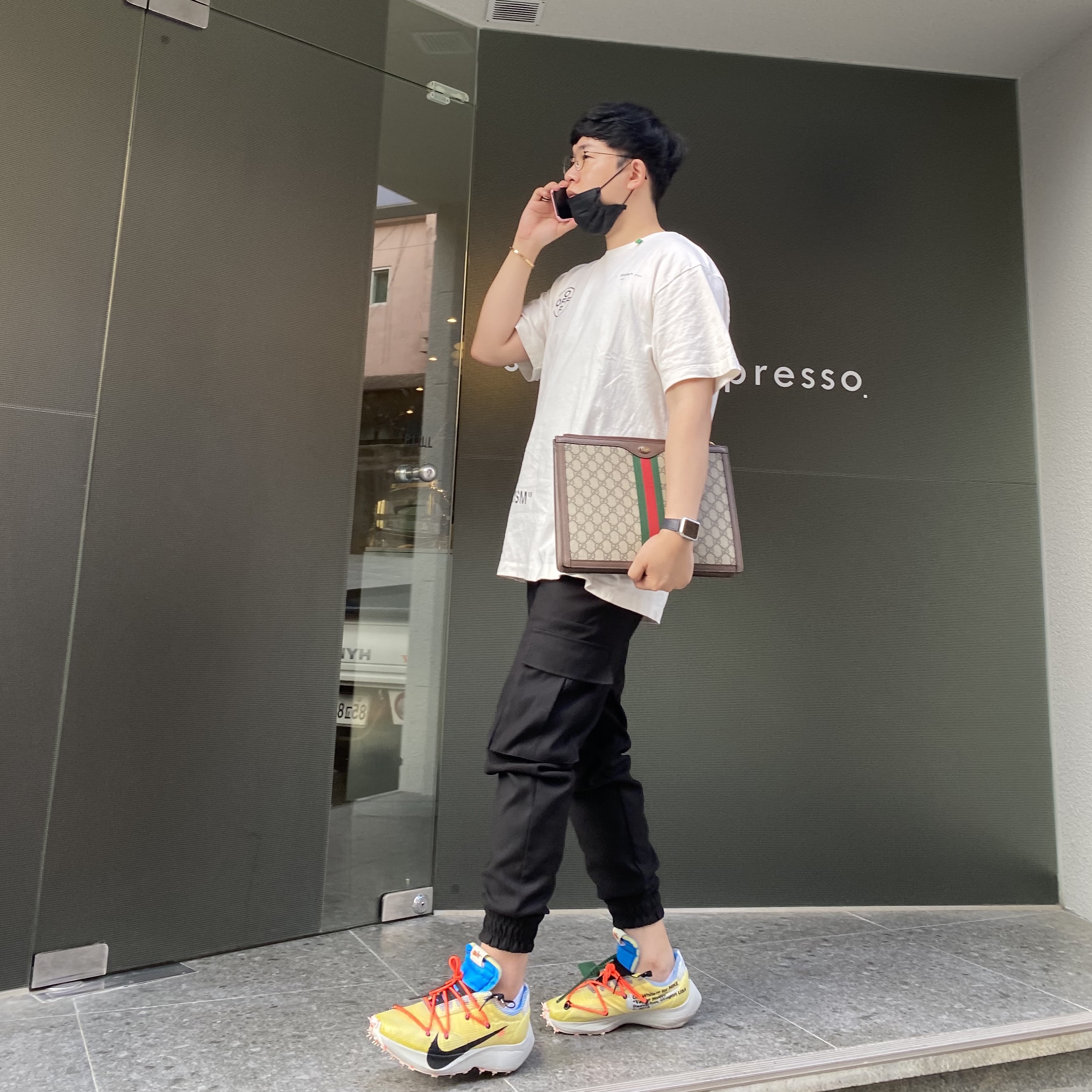 (W) Nike x Off-White Vapor Street Tour Yellow 착용 스타일