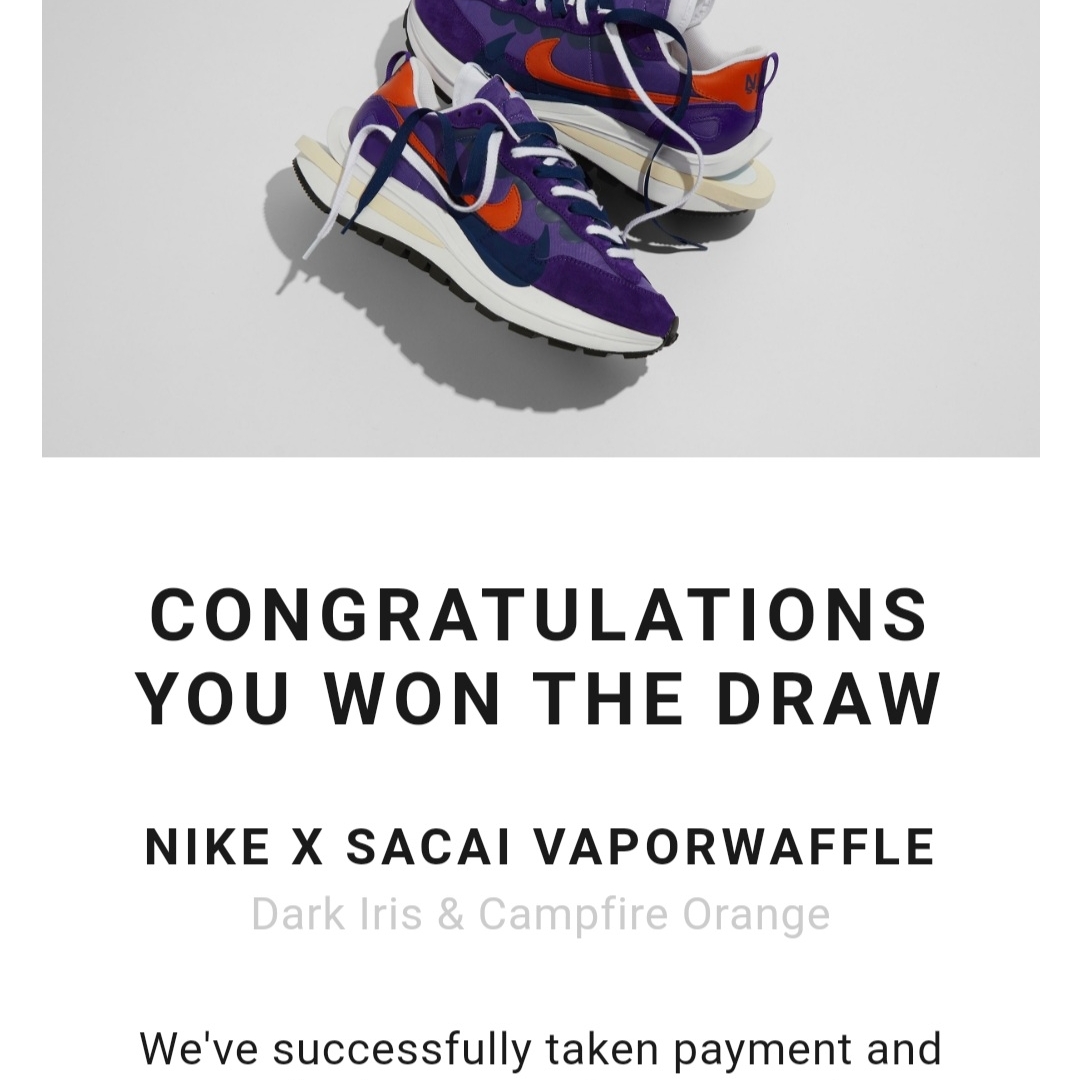 Nike x Sacai VaporWaffle Dark Iris 착용 스타일