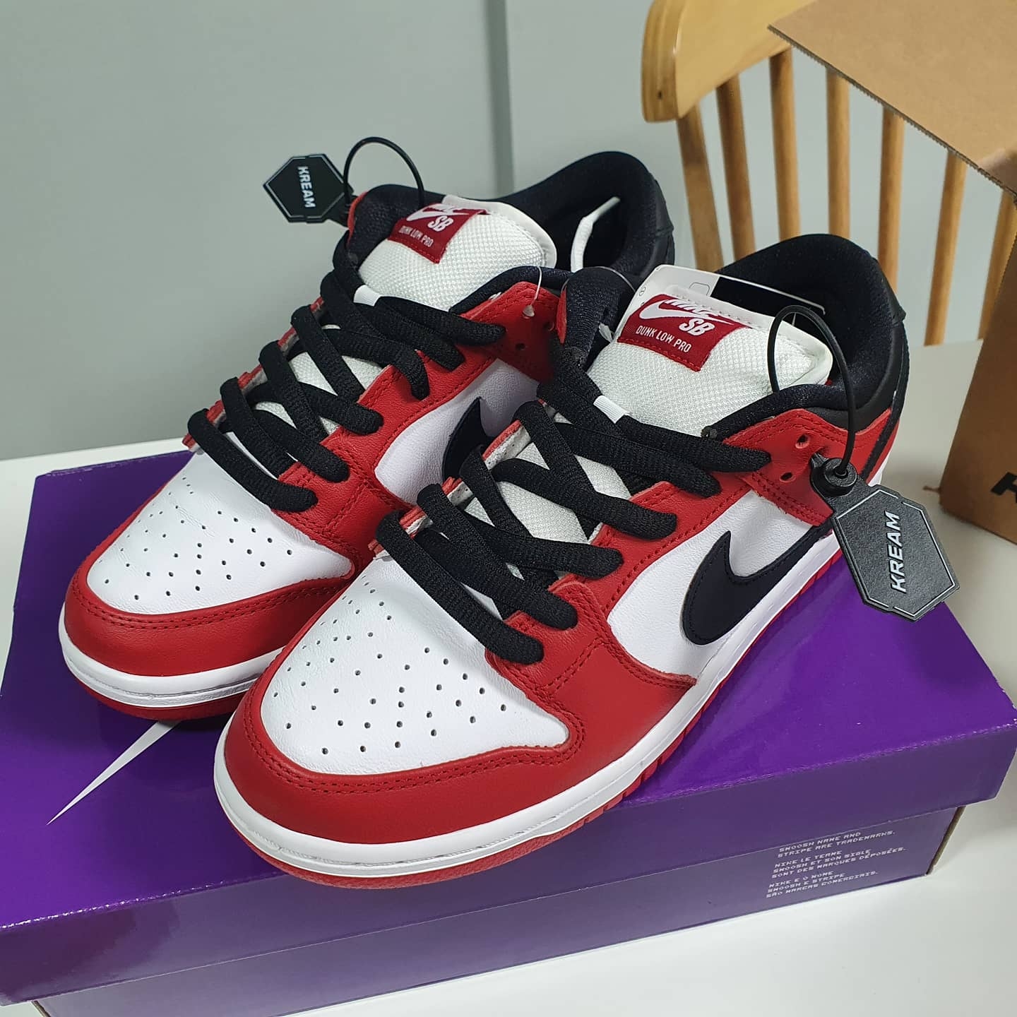 Nike SB Dunk Low Pro Chicago 착용 스타일 - 3