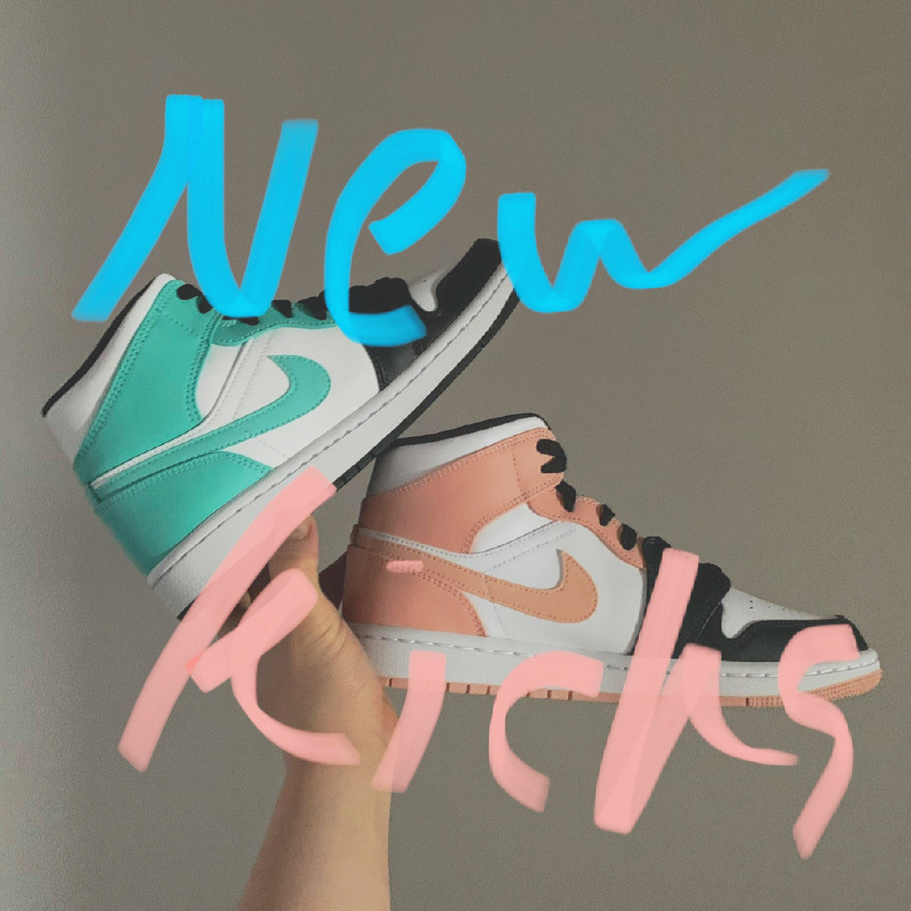 Jordan 1 Mid Tropical Twist, Jordan 1 Mid Arctic Orange 착용 스타일