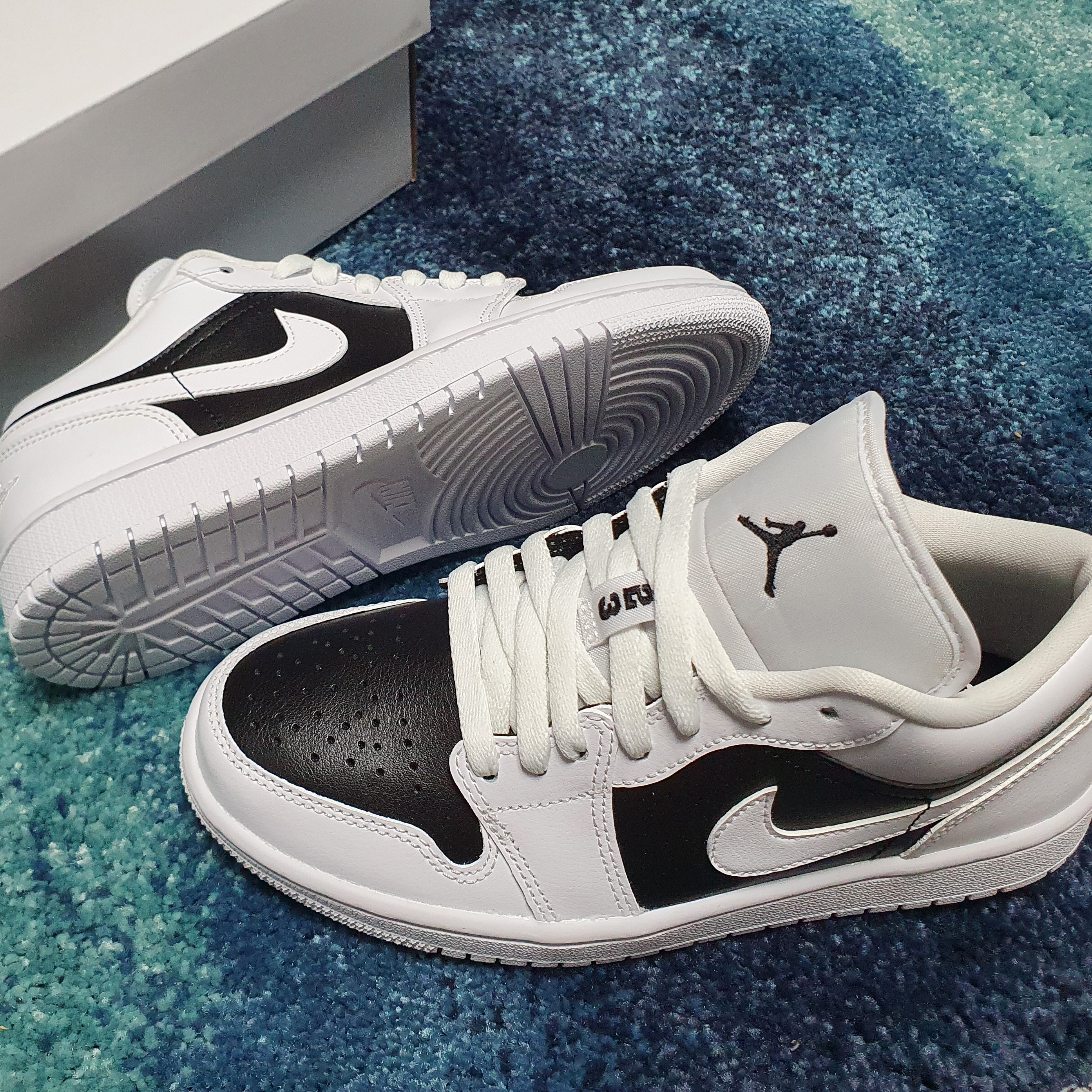 (W) Jordan 1 Low Panda 착용 스타일