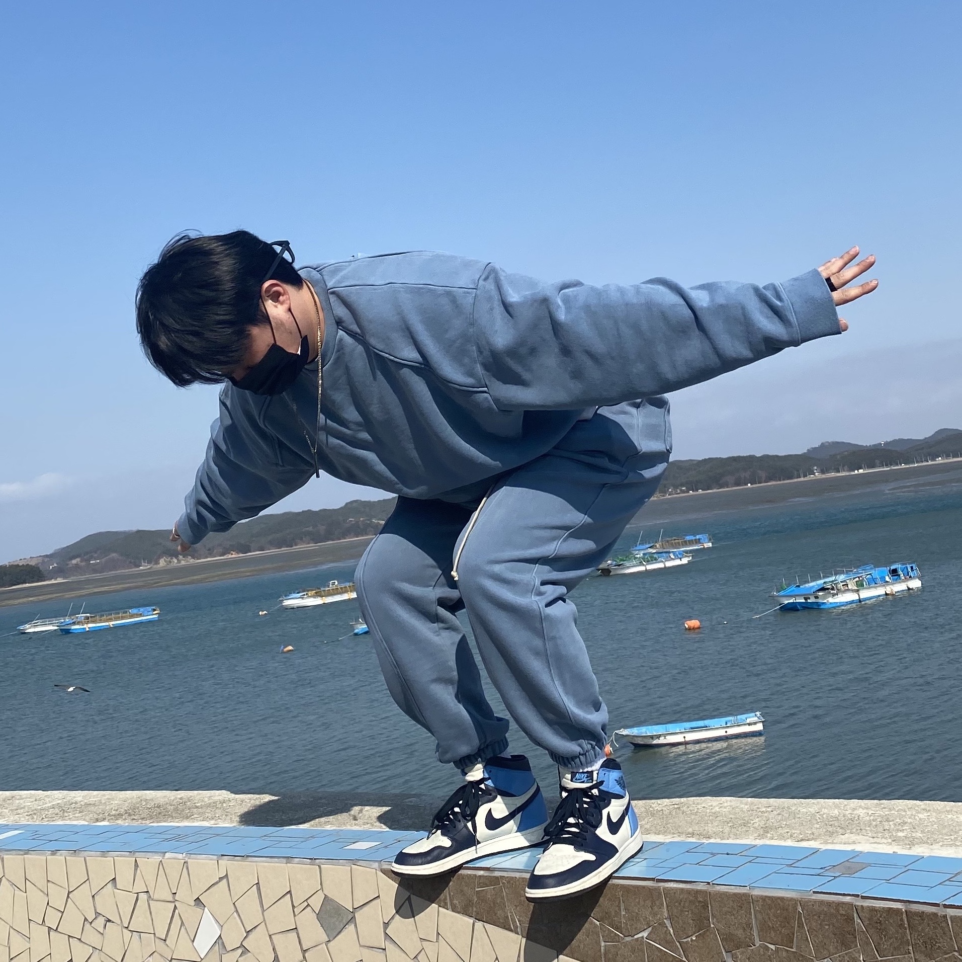 Jordan 1 Retro High Obsidian UNC 착용 스타일
