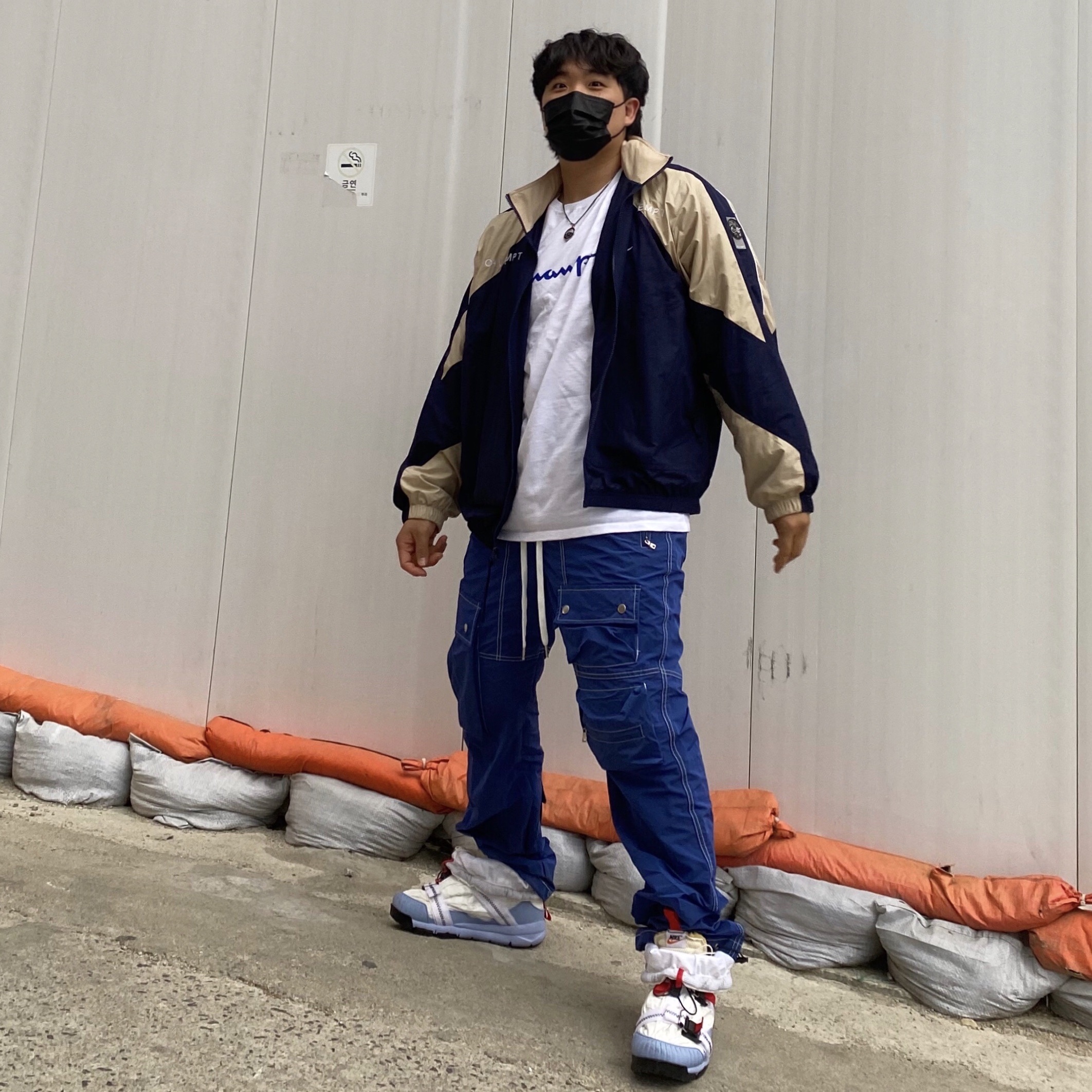 Nike x Tom Sachs Mars Yard Overshoe 3.0, Nike x Cav Empt Track Jacket Navy 착용 스타일