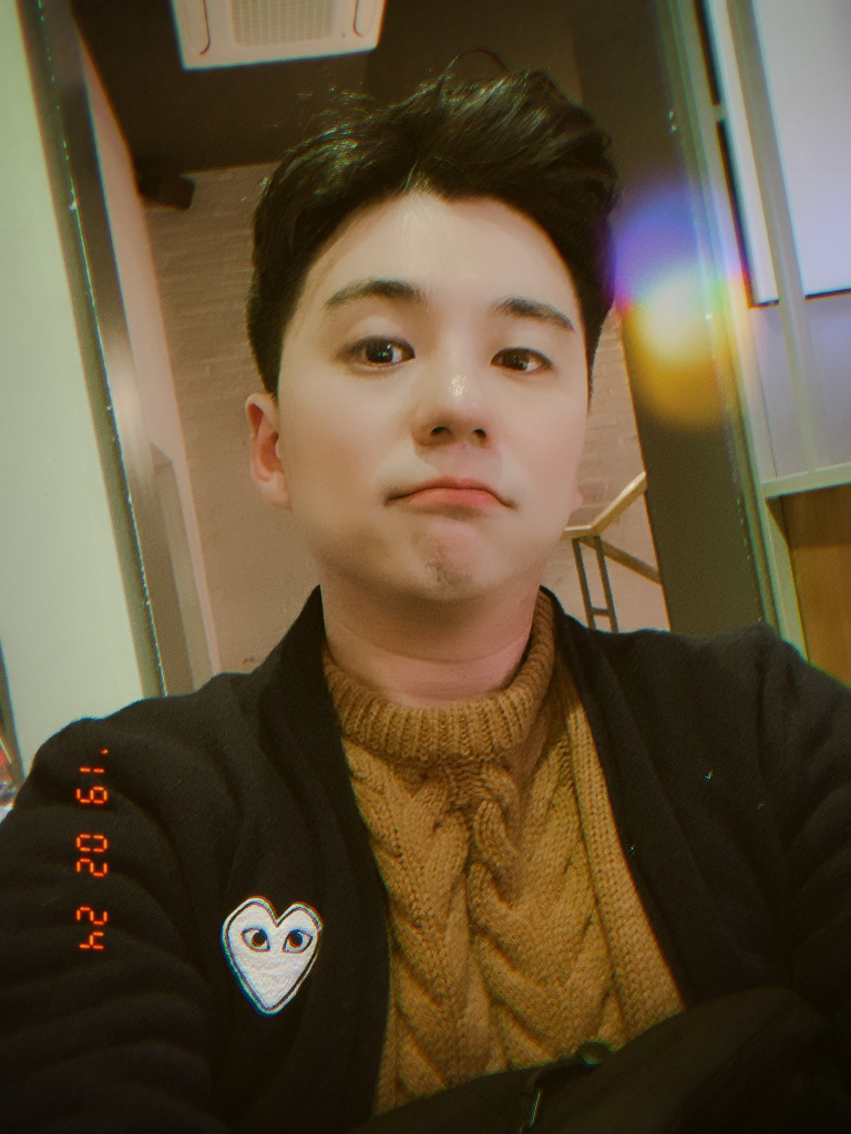 KREAM 프로필 이미지