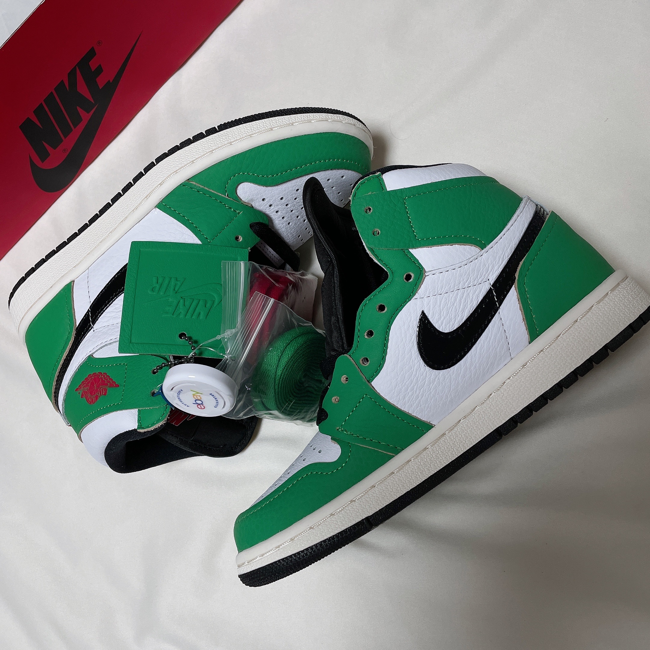 (W) Jordan 1 Retro High OG Lucky Green 착용 스타일