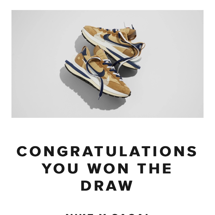 Nike x Sacai VaporWaffle Sesame and Blue Void 착용 스타일