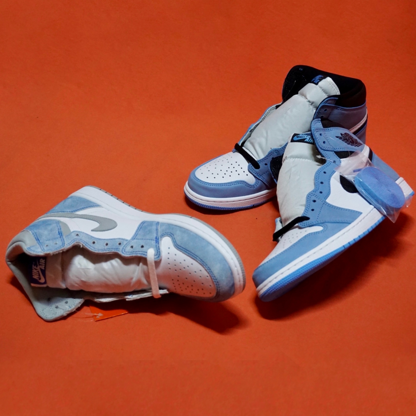 Jordan 1 Retro High OG Hyper Royal, Jordan 1 Retro High OG University Blue 착용 스타일