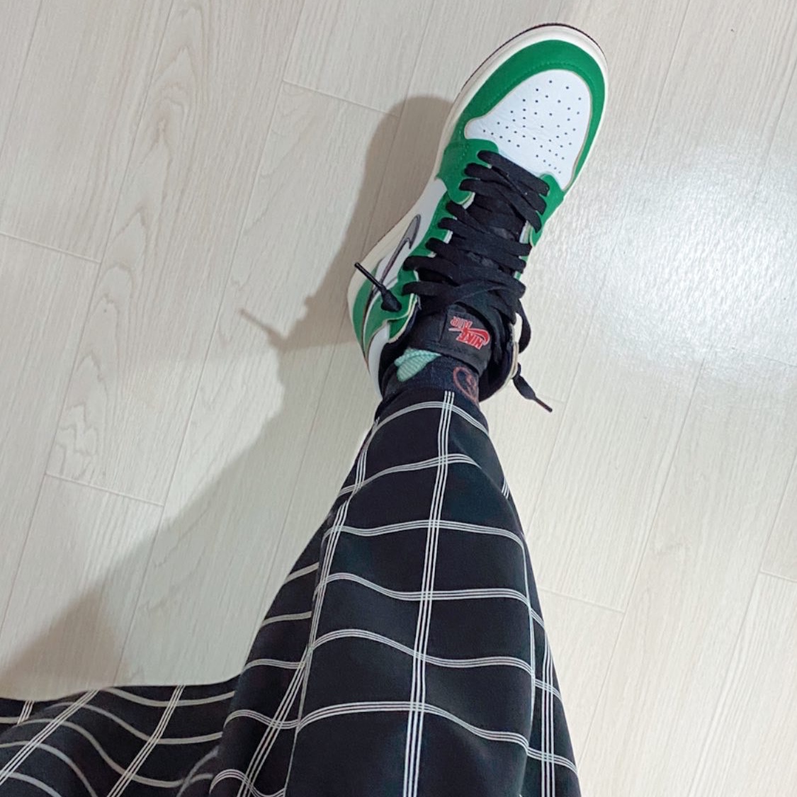 (W) Jordan 1 Retro High OG Lucky Green 착용 스타일
