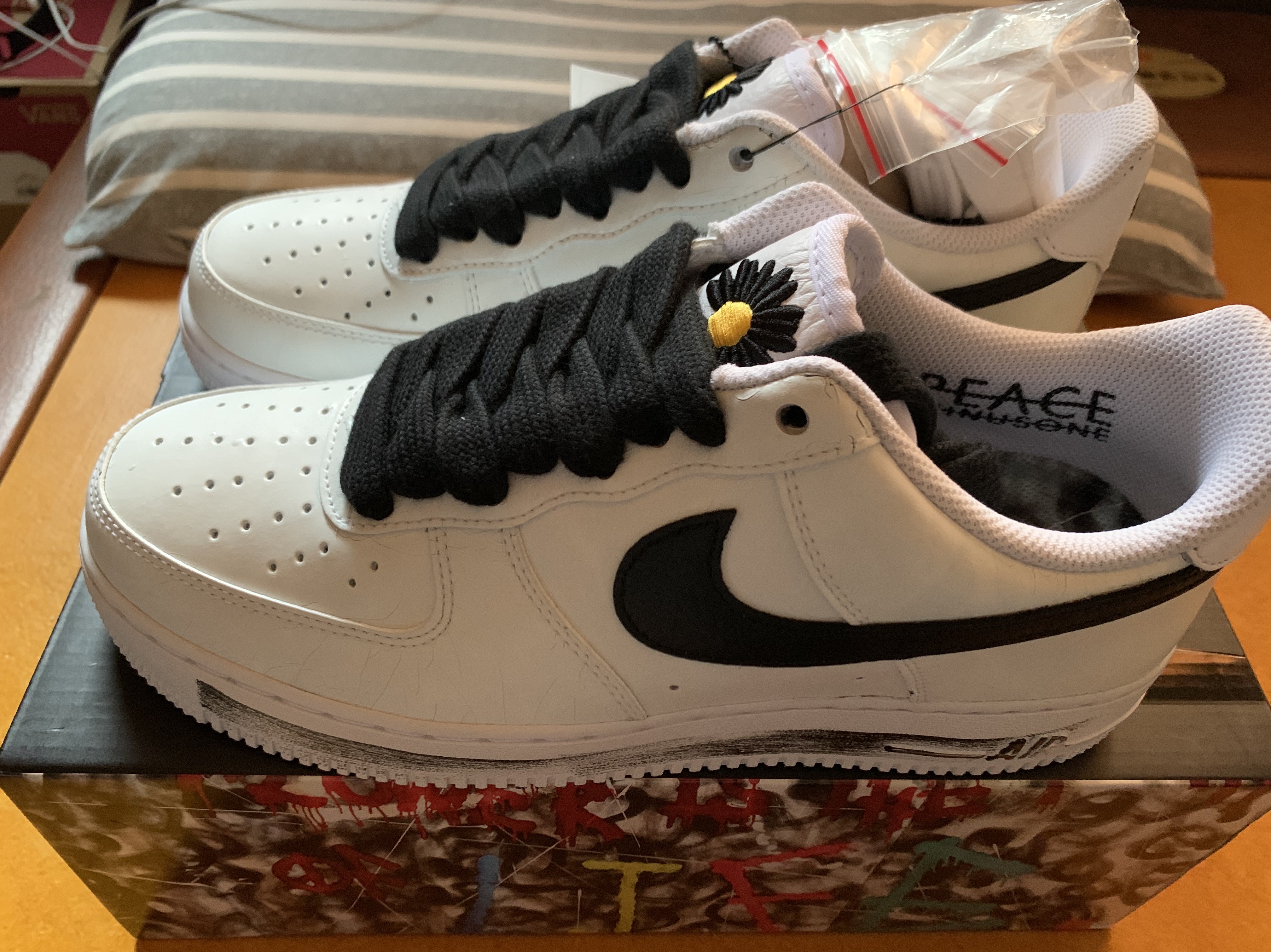 Nike x Peaceminusone Air Force 1 Low Para-Noise 2.0 착용 스타일