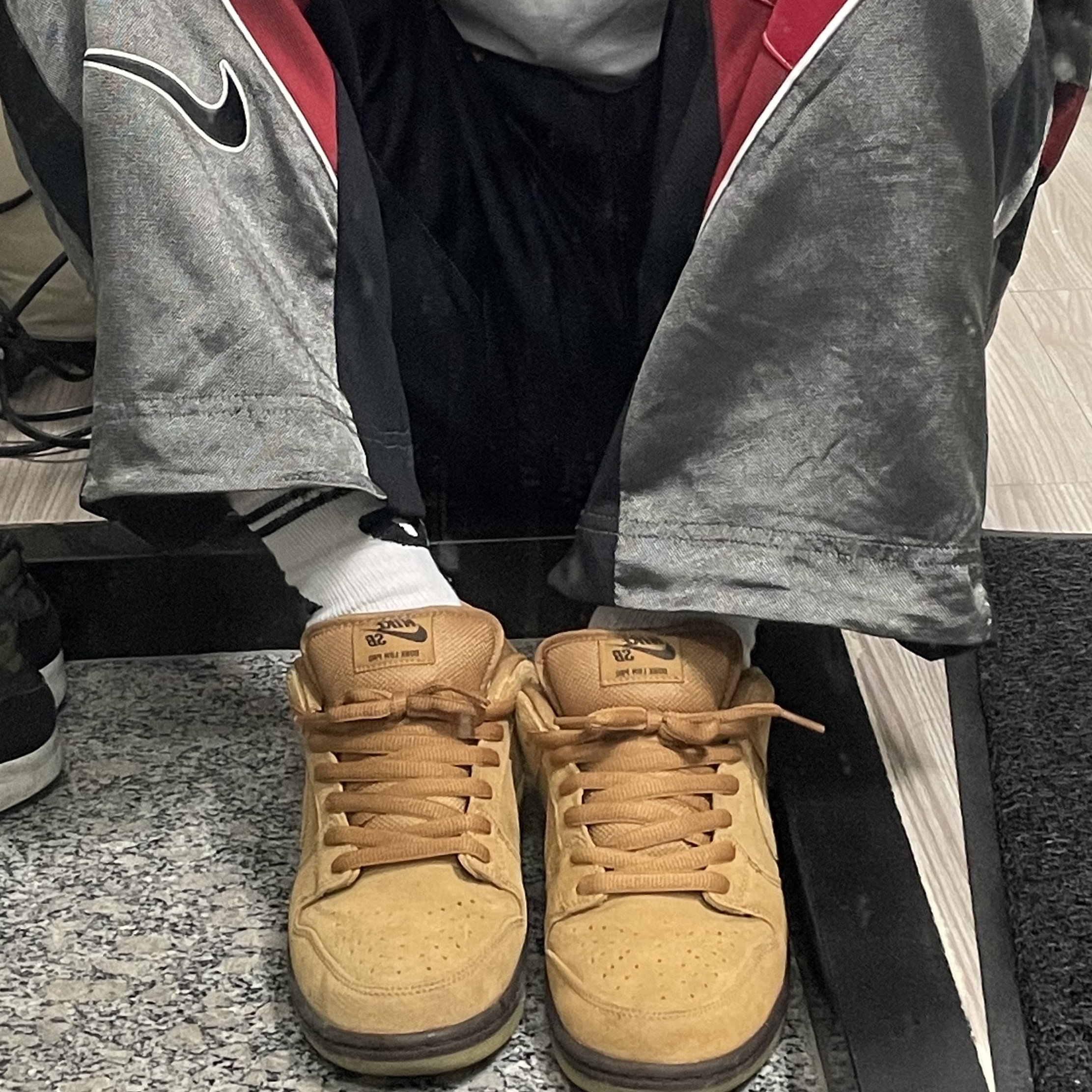 Nike SB Dunk Low Pro Wheat 2020 착용 스타일