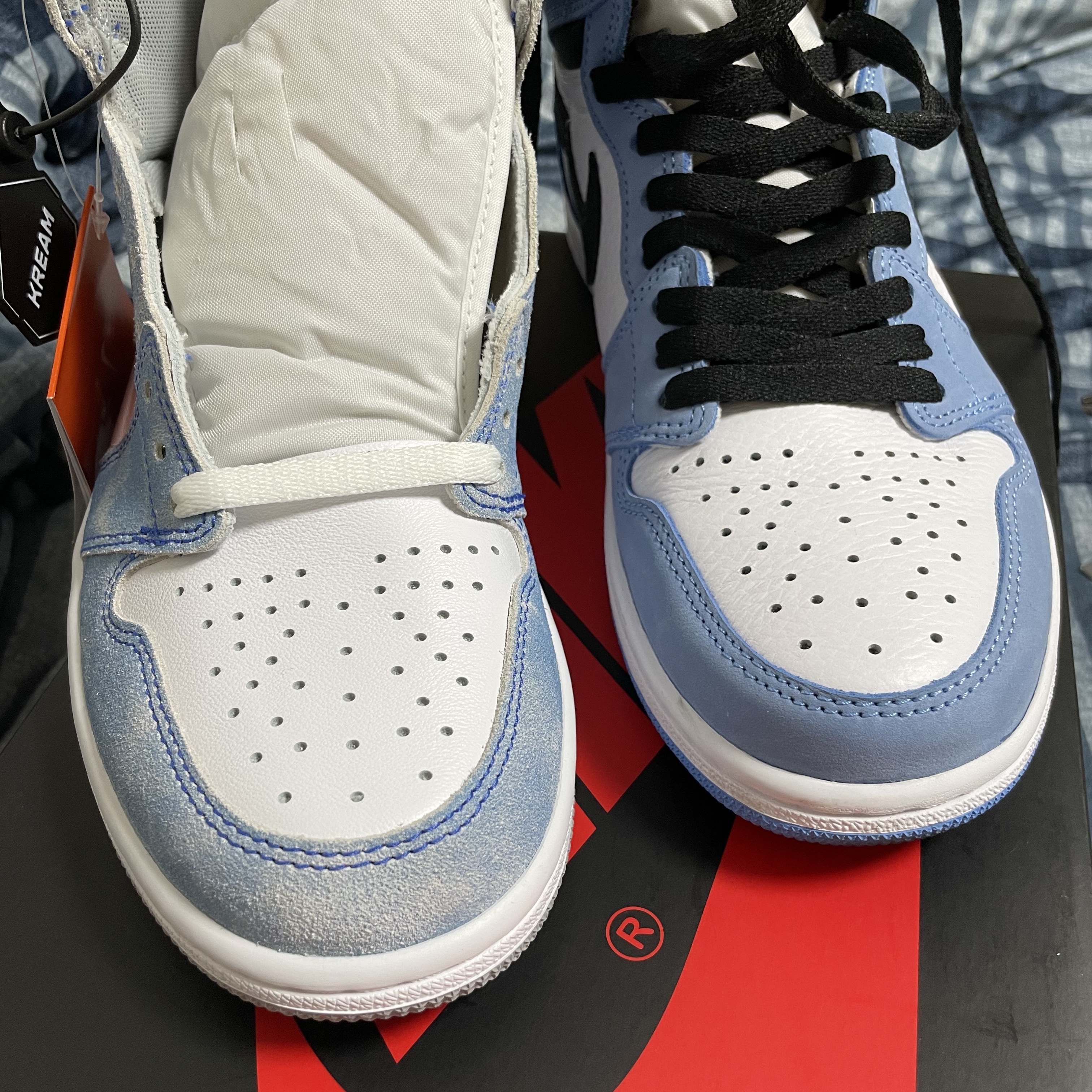 Jordan 1 Retro High OG Hyper Royal 착용 스타일 - 5