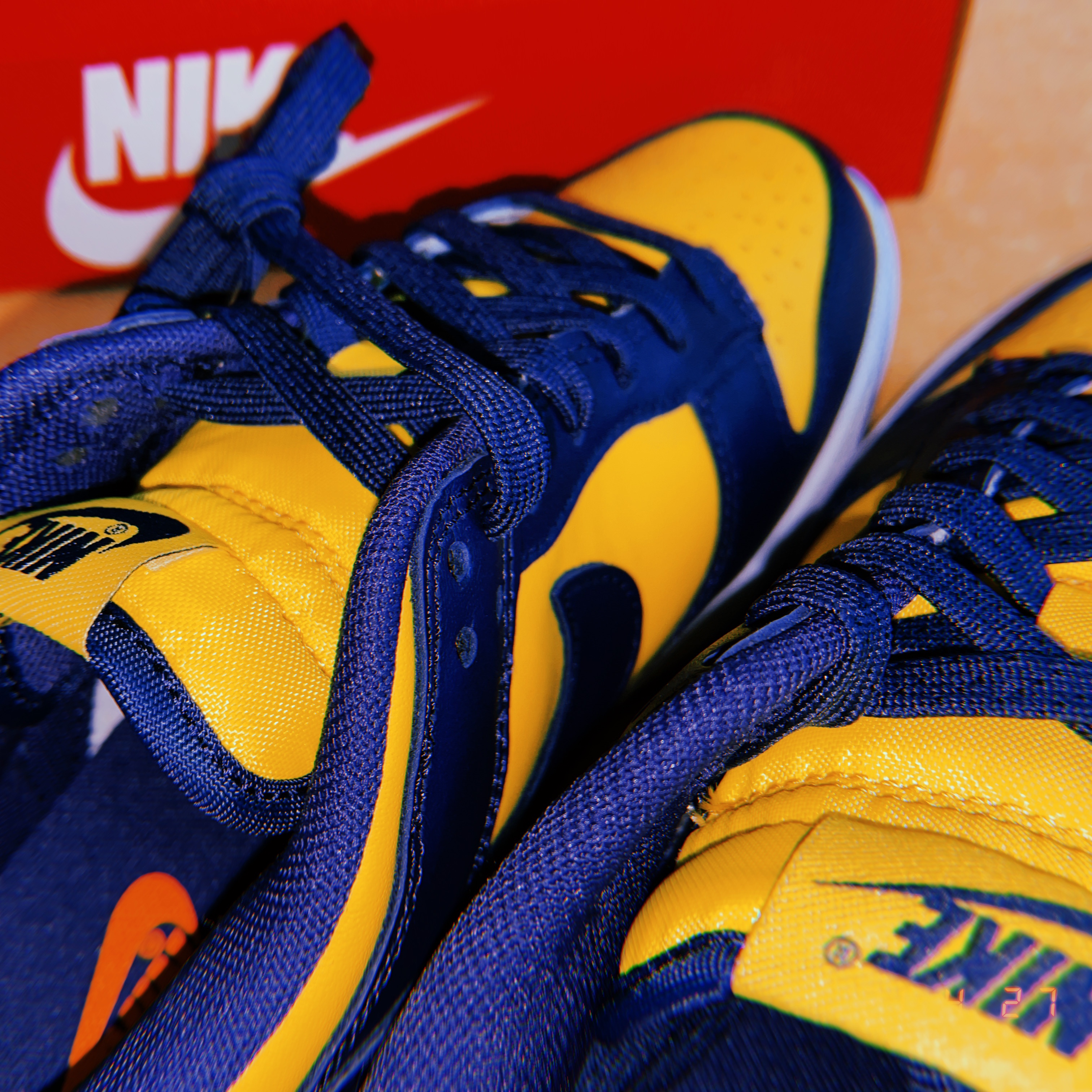 Nike Dunk Low Retro Varsity Maize 착용 스타일 - 1