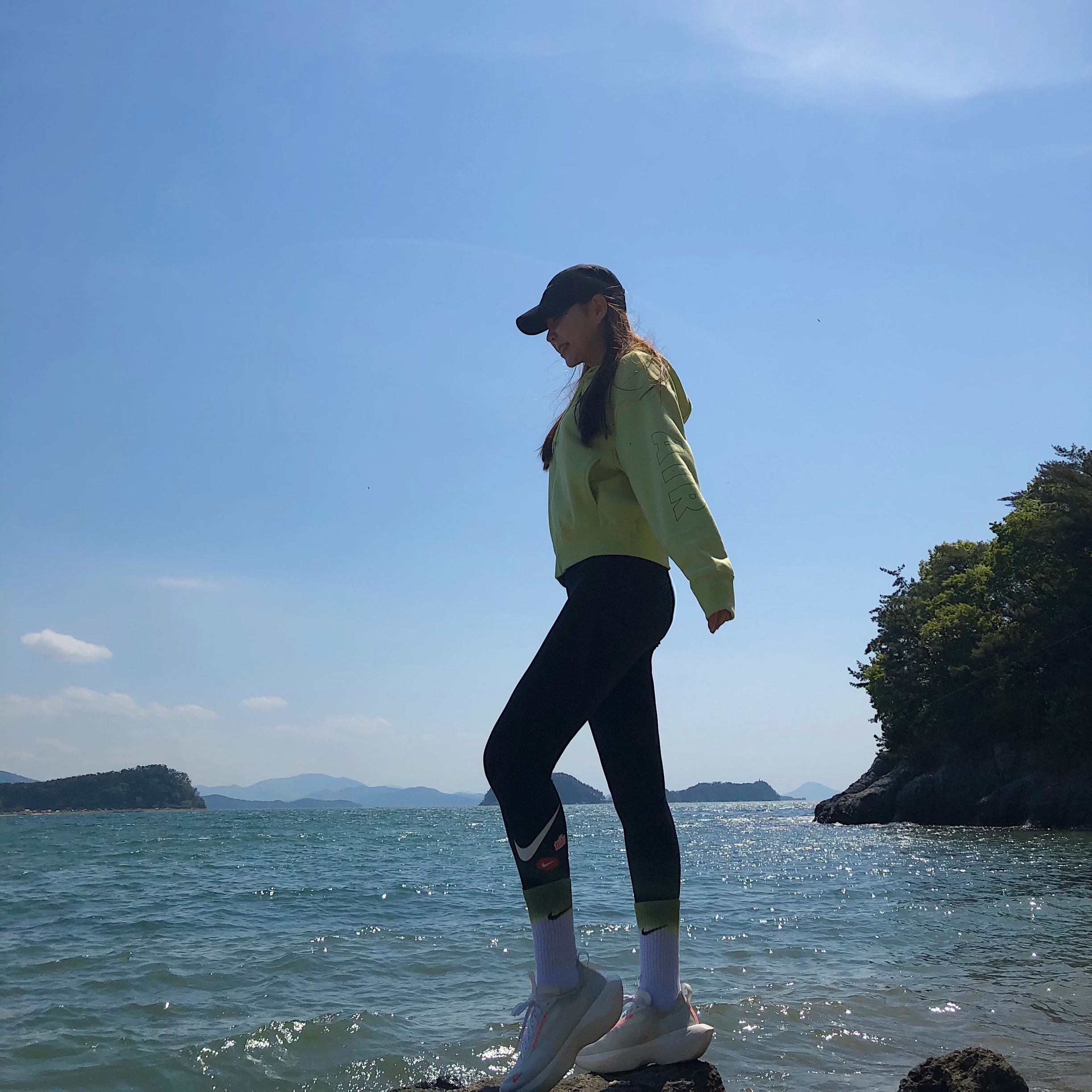 (W) Nike Vista Lite White 착용 스타일 - 2