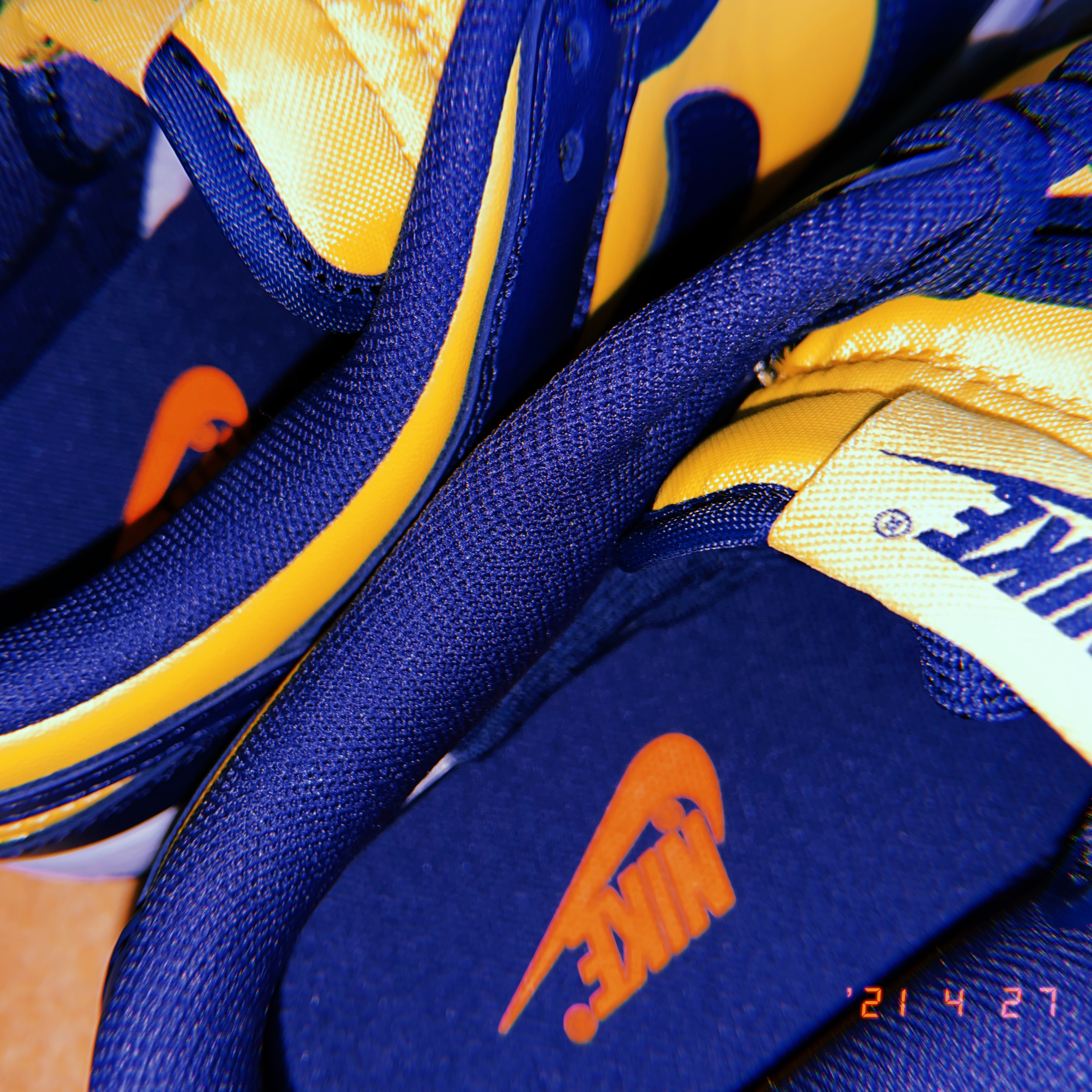 Nike Dunk Low Retro Varsity Maize 착용 스타일 - 2