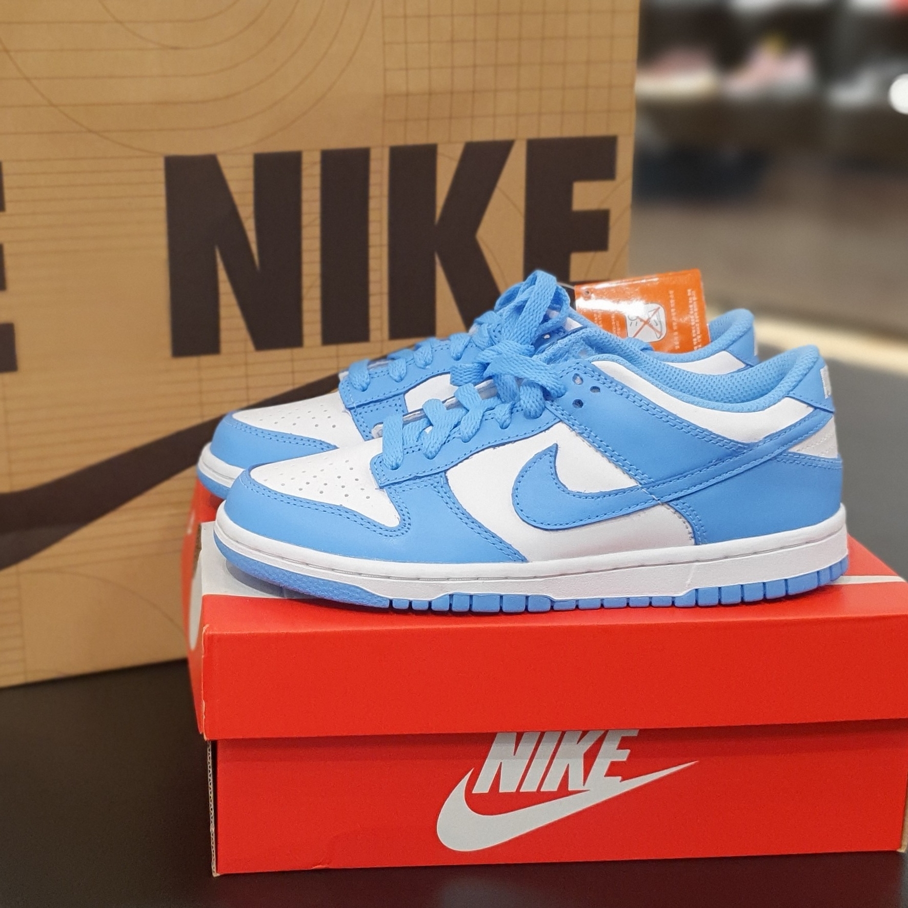 (GS) Nike Dunk Low University Blue 착용 스타일