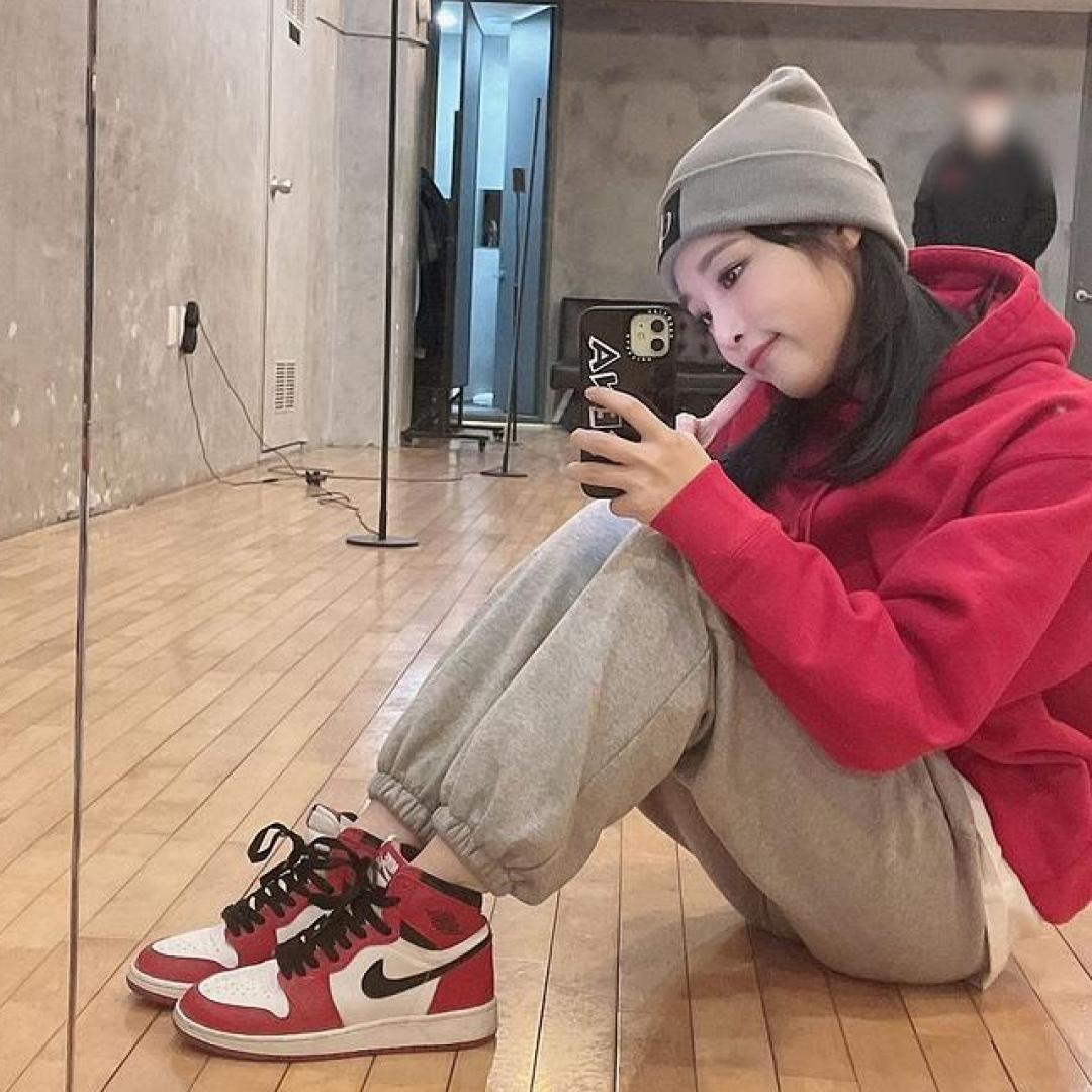 Jordan 1 Retro High OG Chicago 2015, (GS) Jordan 1 Retro High OG Chicago 2015 착용 스타일 - 3