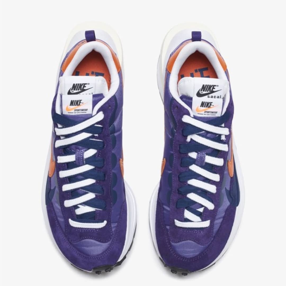 Nike x Sacai VaporWaffle Dark Iris 착용 스타일 - 1