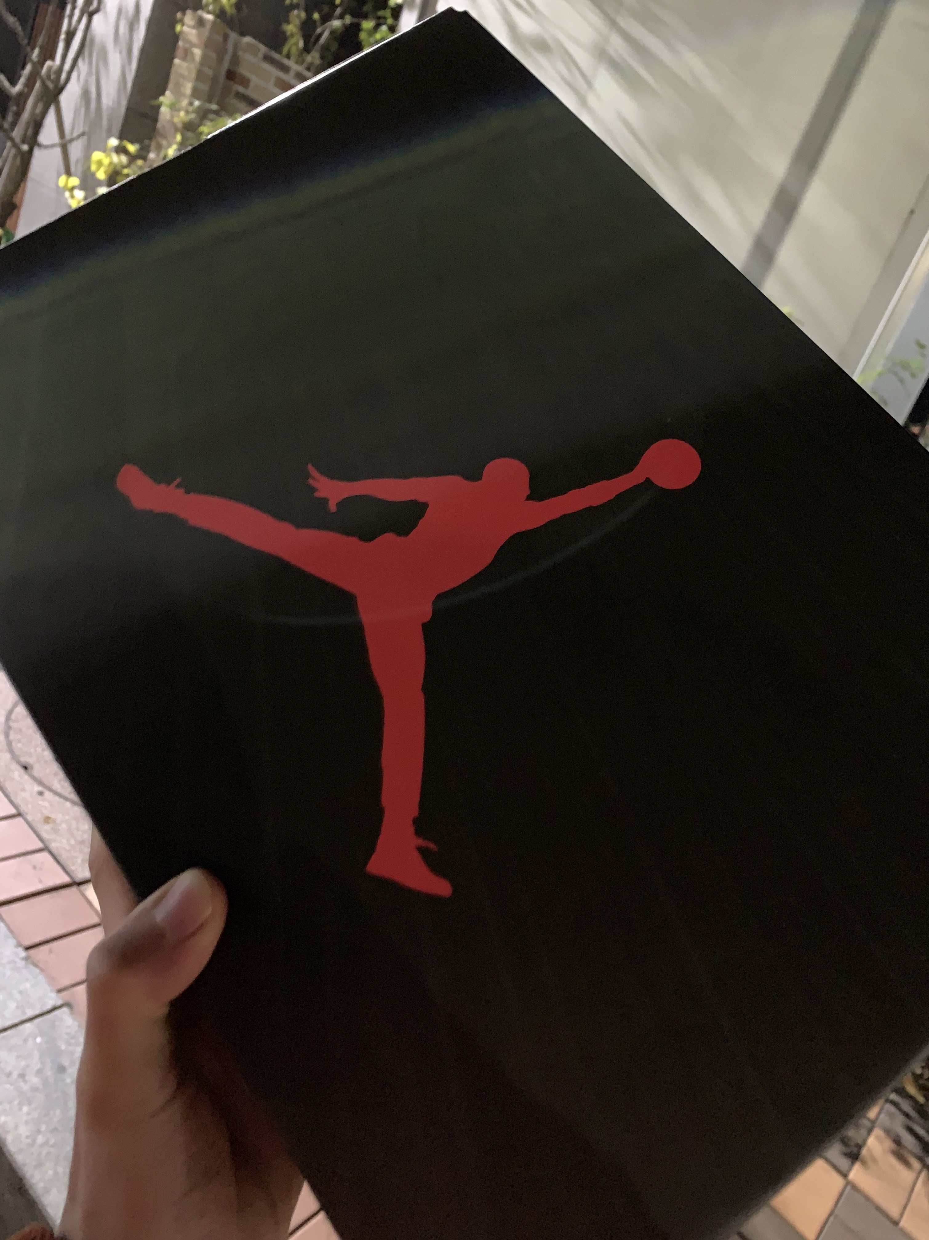 Jordan 6 x Travis Scott Retro Olive 착용 스타일 - 2