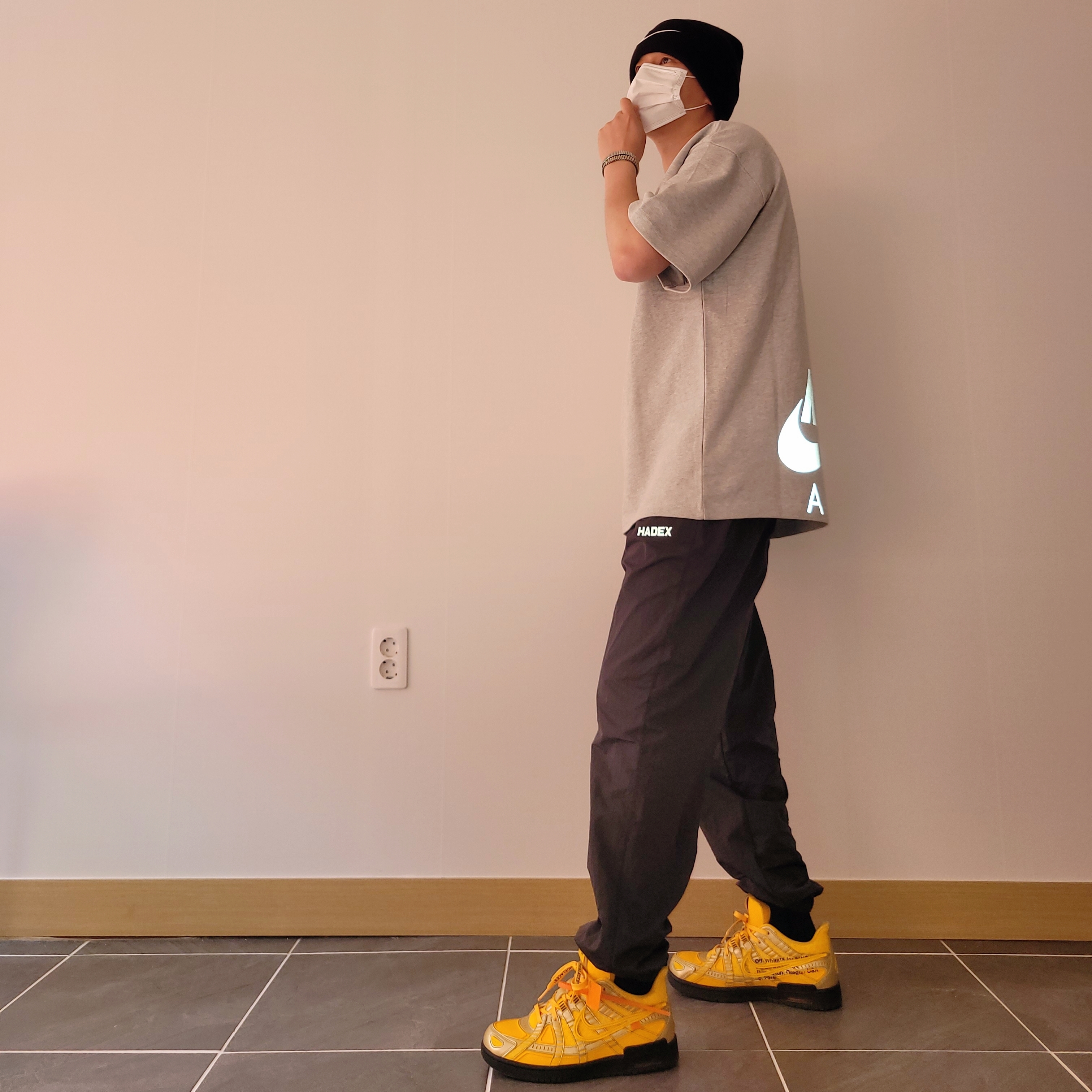 Nike x Stussy Cuff Beanie, Nike x Kim Jones Oversized T-Shirt Grey Heather - US/EU 착용 스타일