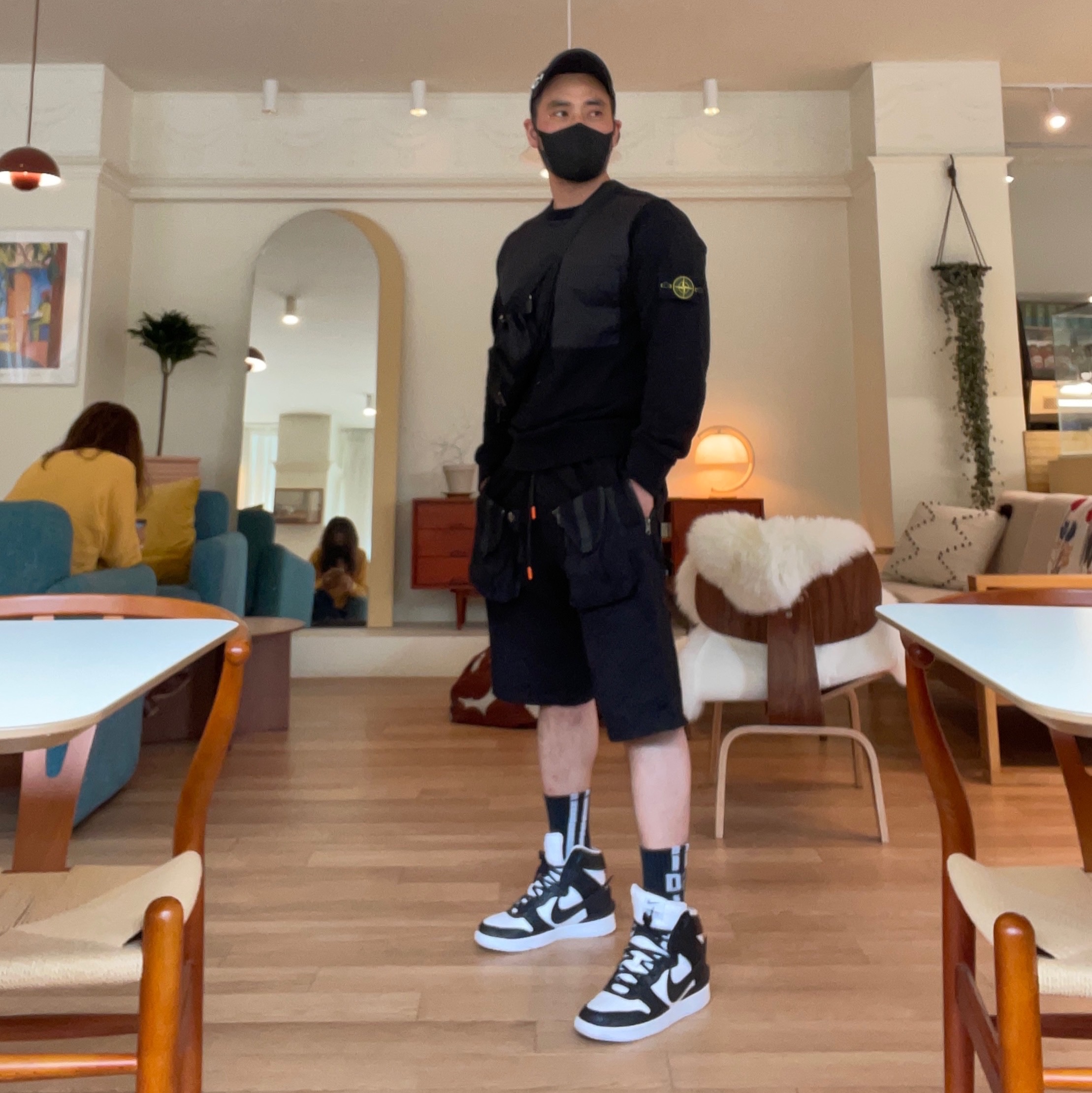 Nike x Ambush Dunk High Black 착용 스타일 - 2