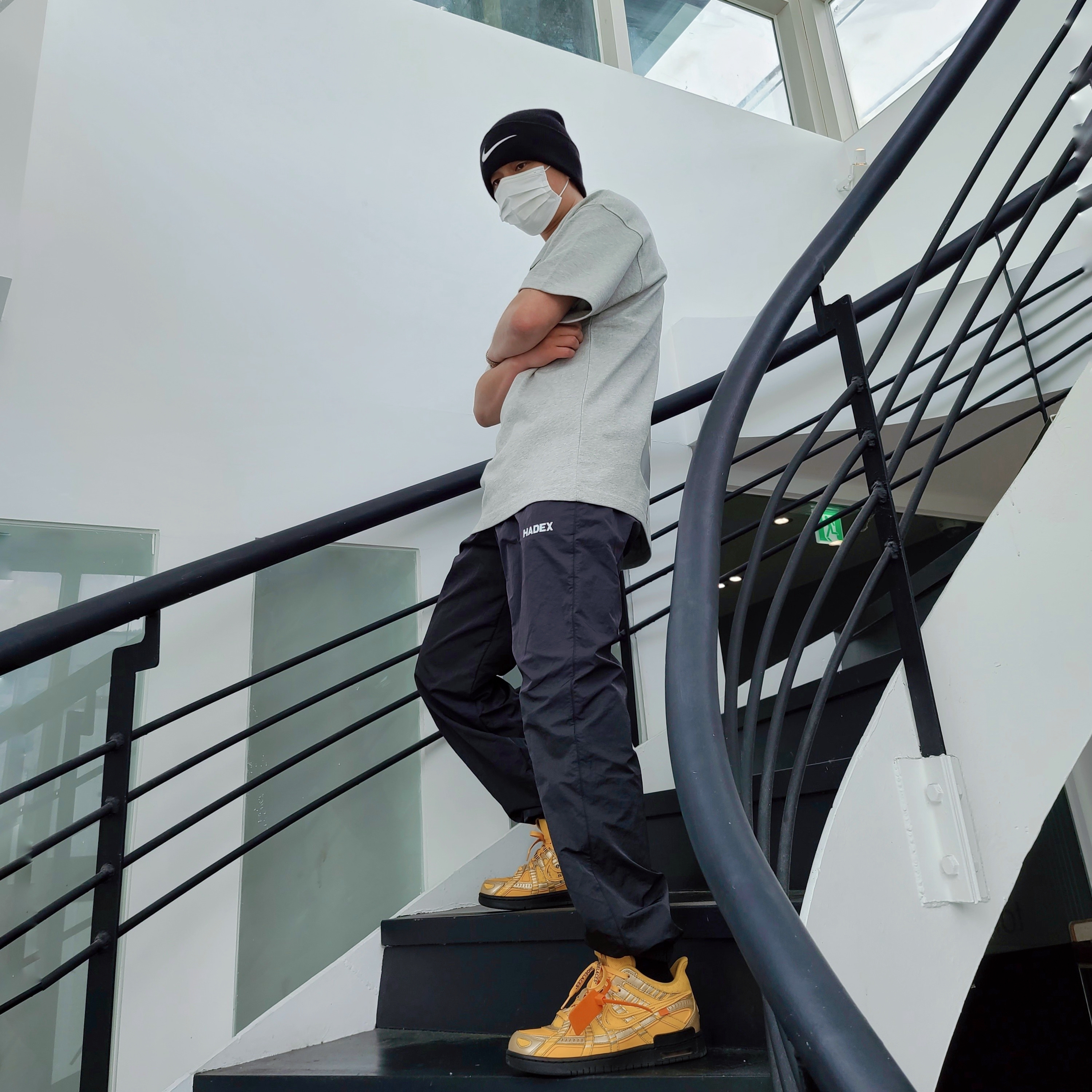 Nike x Stussy Cuff Beanie, Nike x Kim Jones Oversized T-Shirt Grey Heather - US/EU 착용 스타일