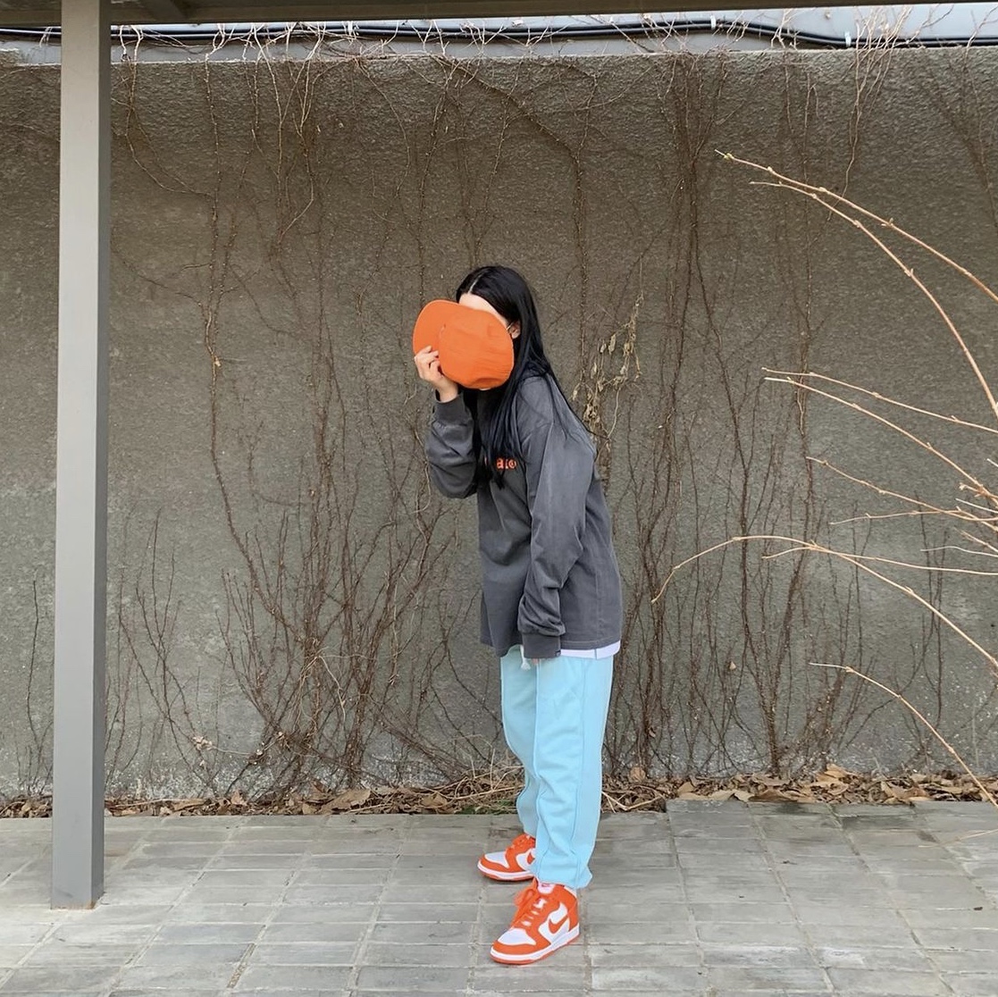 (GS) Nike Dunk High Orange Blaze 착용 스타일