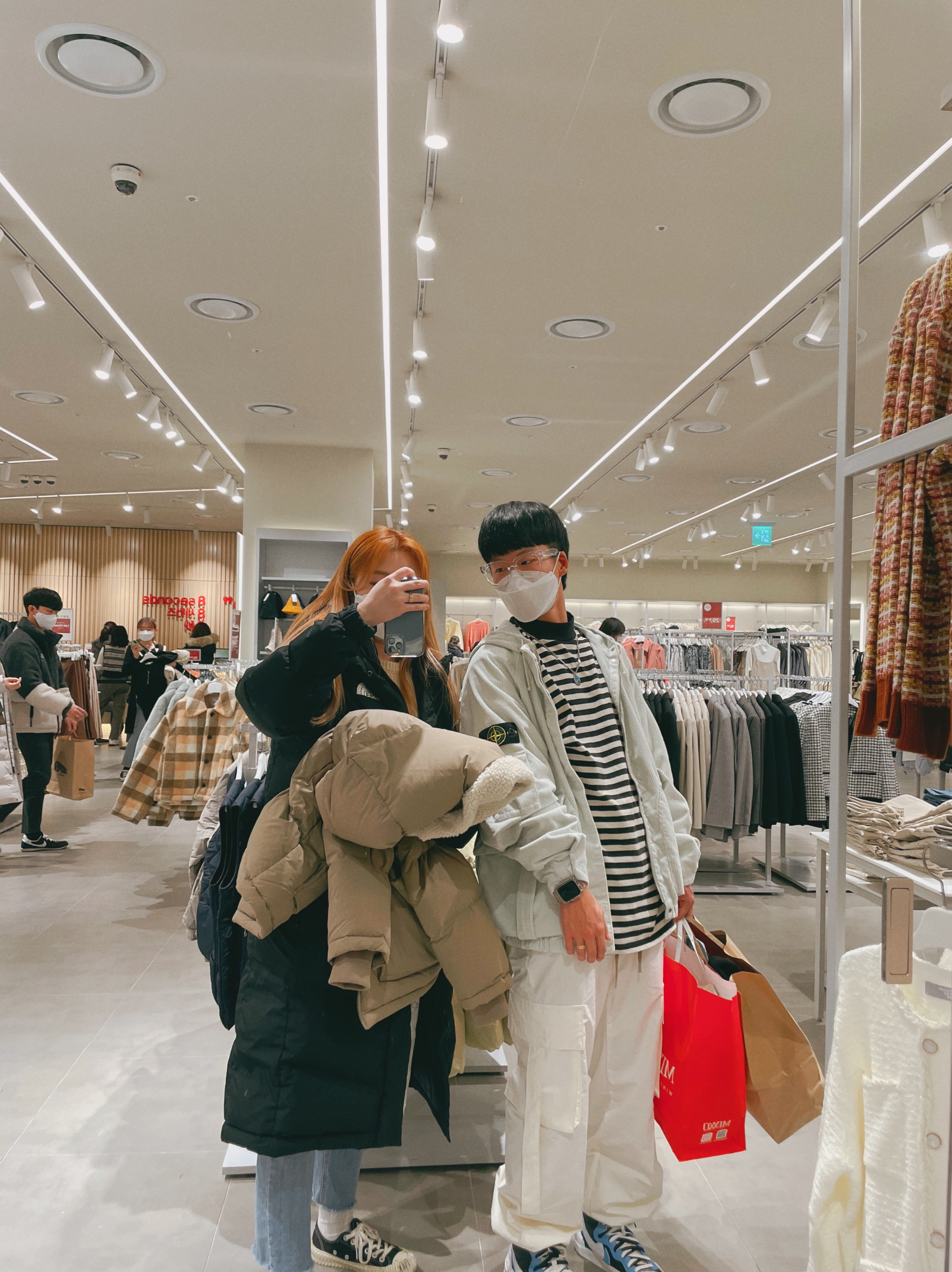Supreme x Stone Island Corduroy Jacket Stone - 20FW, Nike x Sacai Blazer Mid White Black Legend Blue 착용 스타일