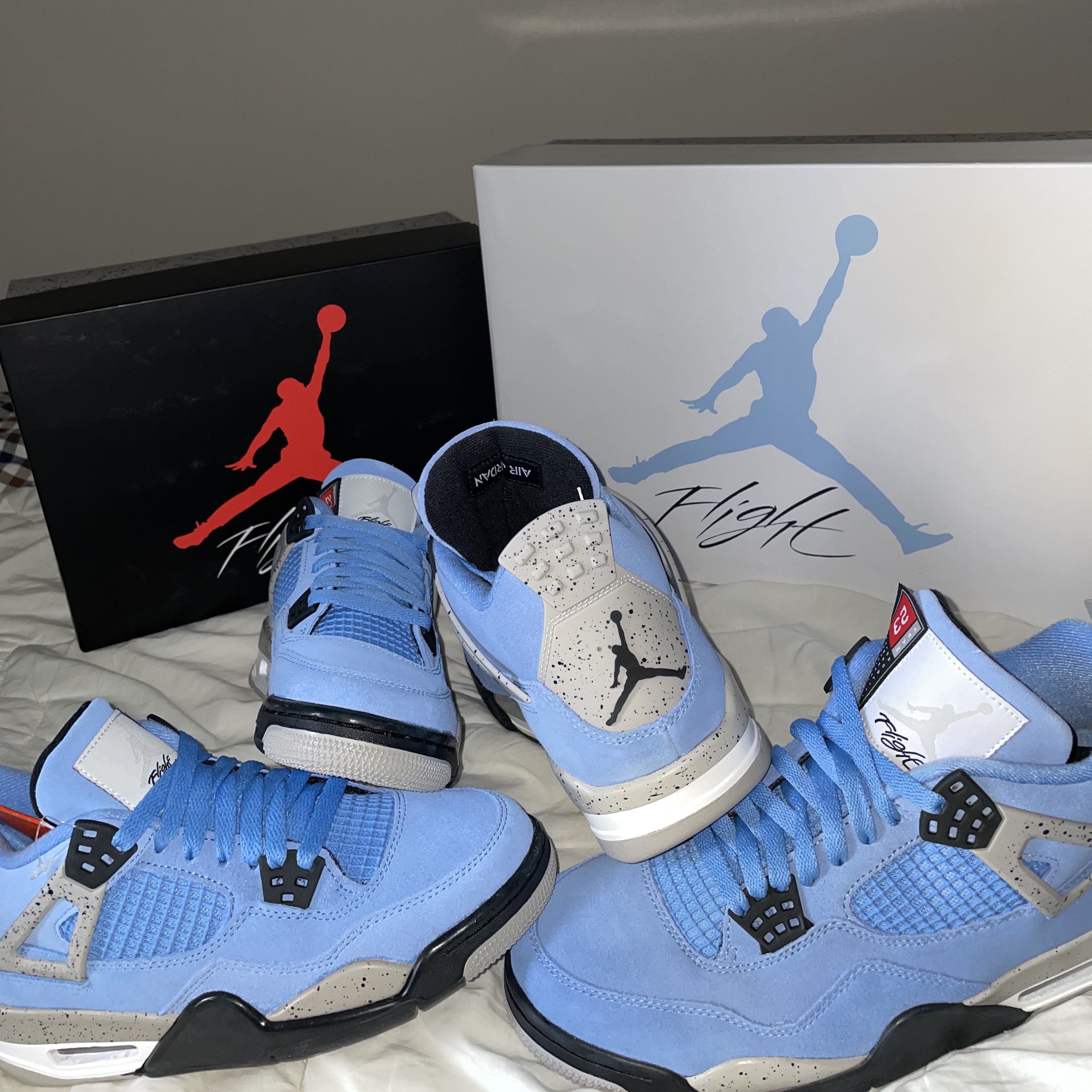 Jordan 4 Retro University Blue, (GS) Jordan 4 Retro University Blue 착용 스타일 - 2