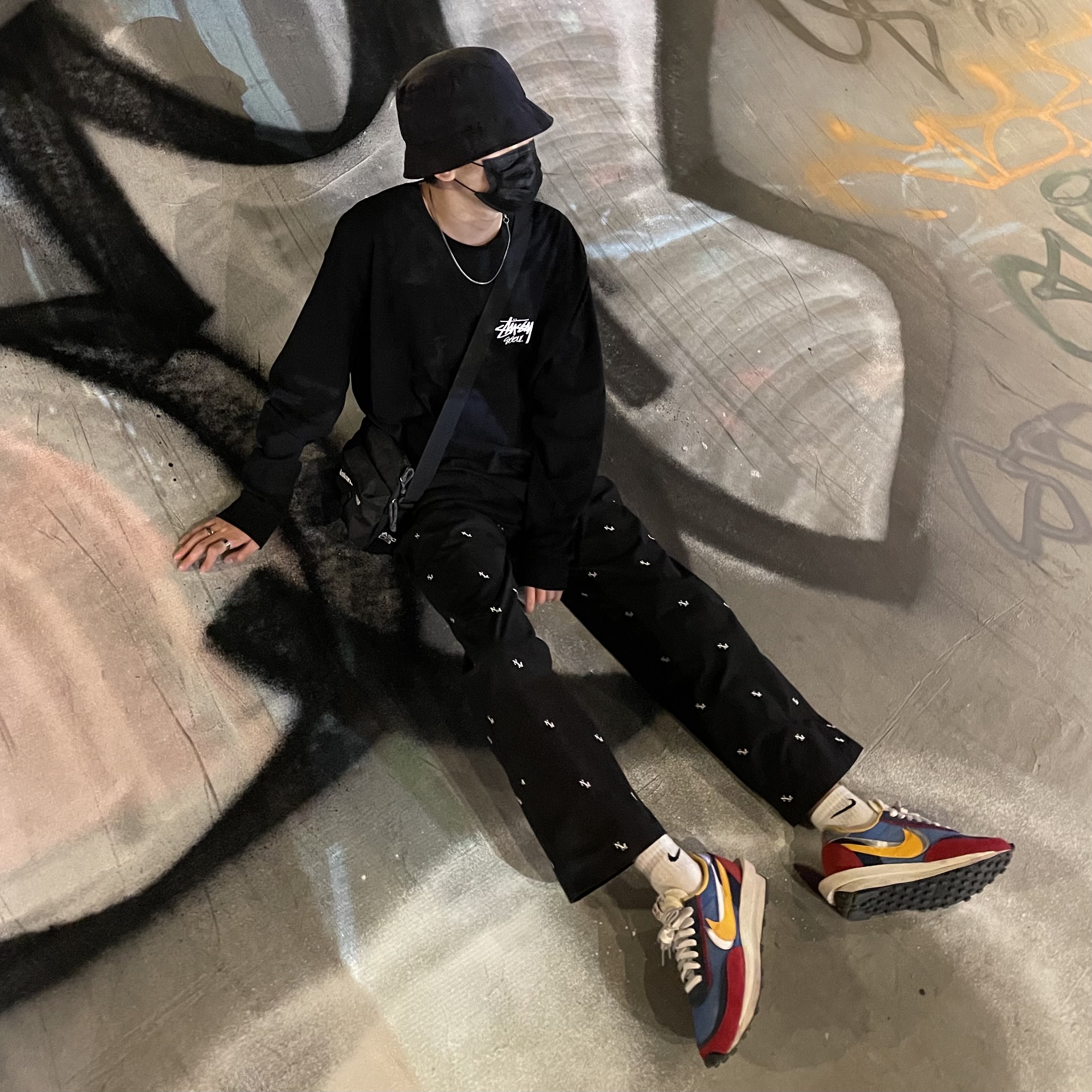 Nike x Sacai LDWaffle Blue Multi 착용 스타일