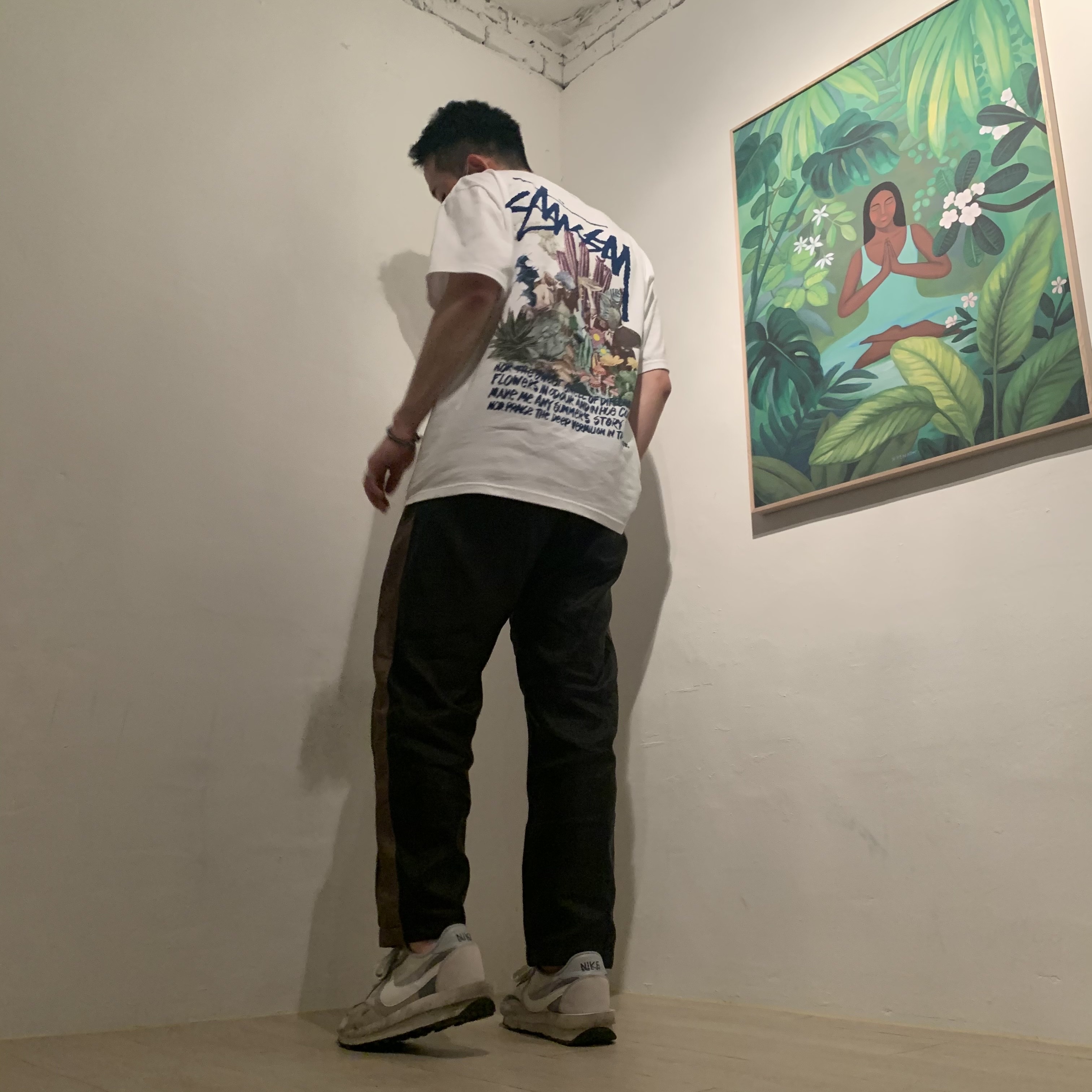 Nike x Sacai LDWaffle Summit White 착용 스타일 - 1